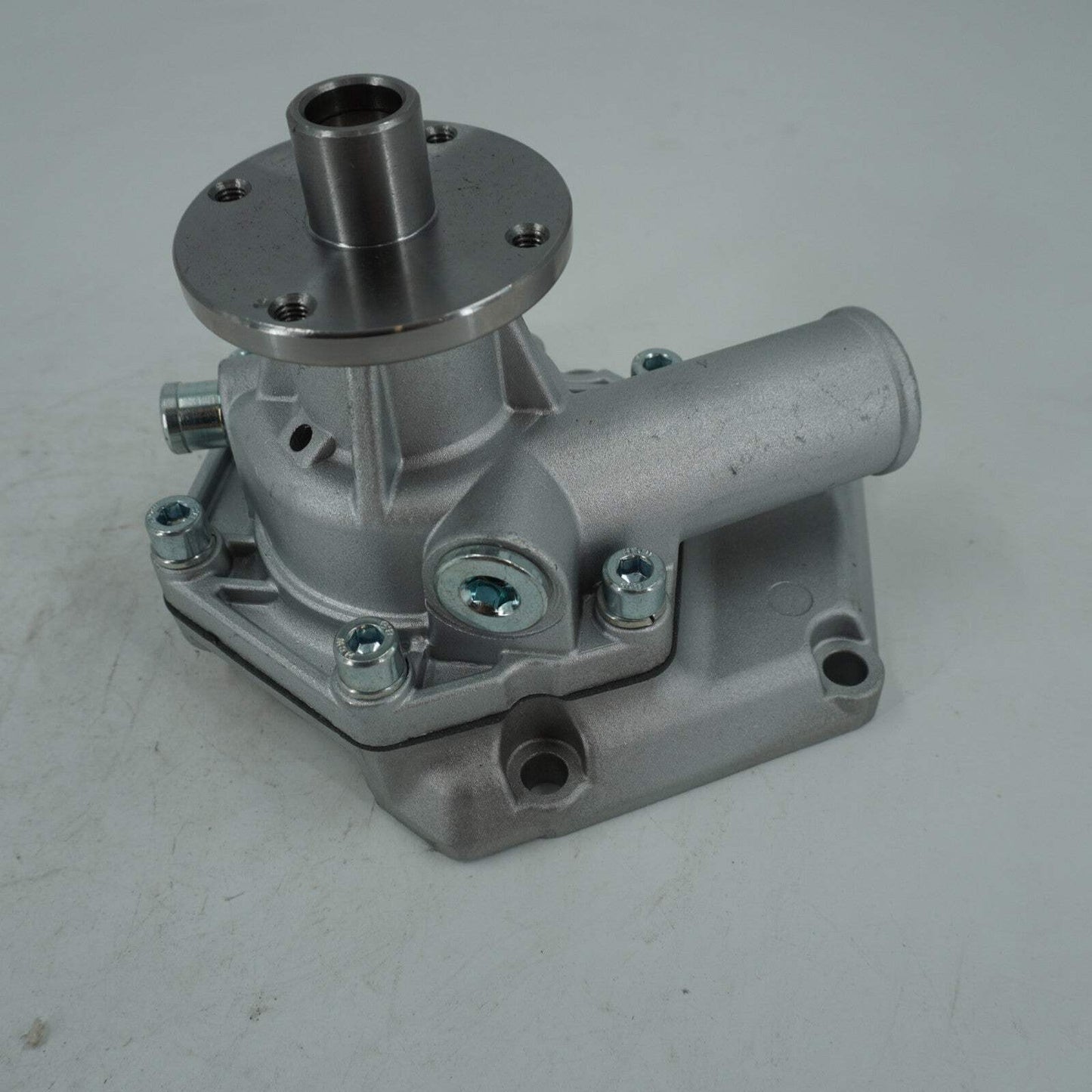 Water Pump 6584445 for Lombadini LDW1503 LDW1603-LDW2004 LDW2004/T-LDW2204