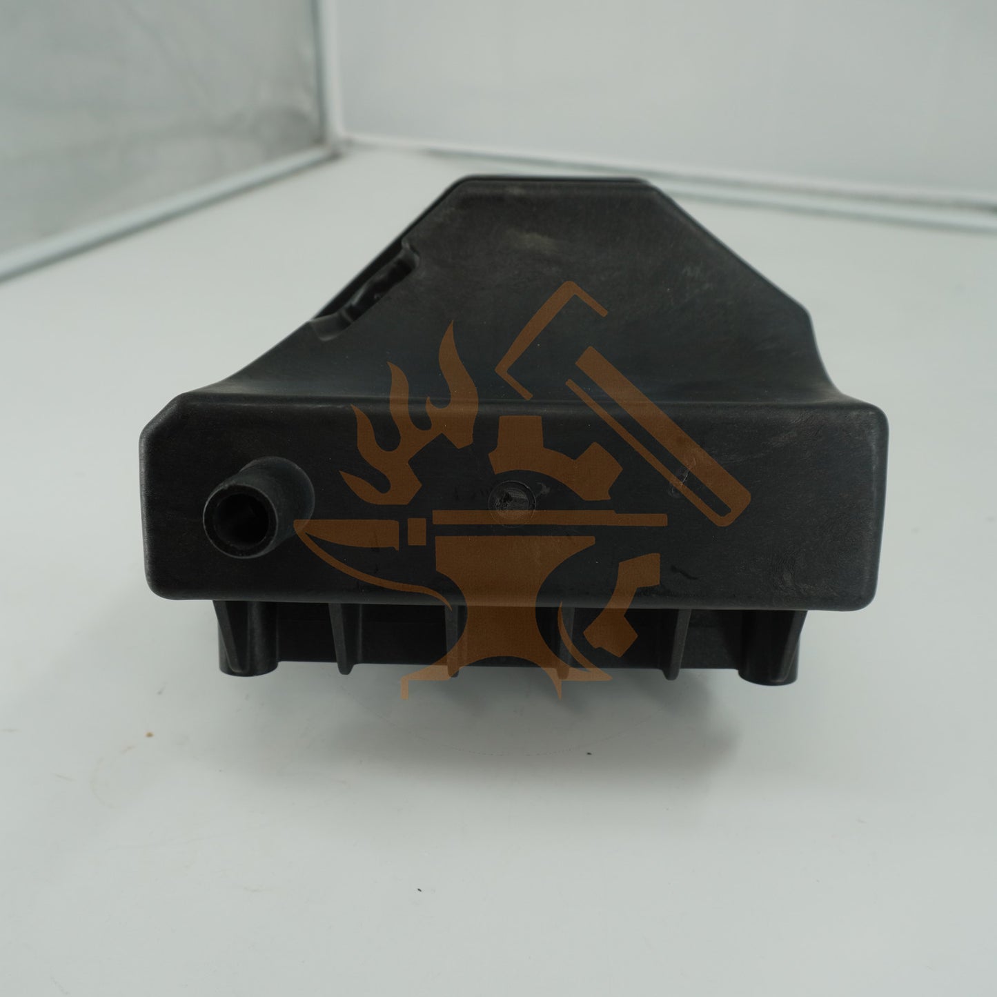 Coolant Tank 13-1057 for Thermo King T-Series 1080R 1200R 880S 1000R 800R 680R