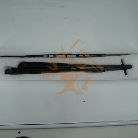 Windshield Wiper Arm & Blade 7188371 & 7188372 for Bobcat 751 753 763 863 873