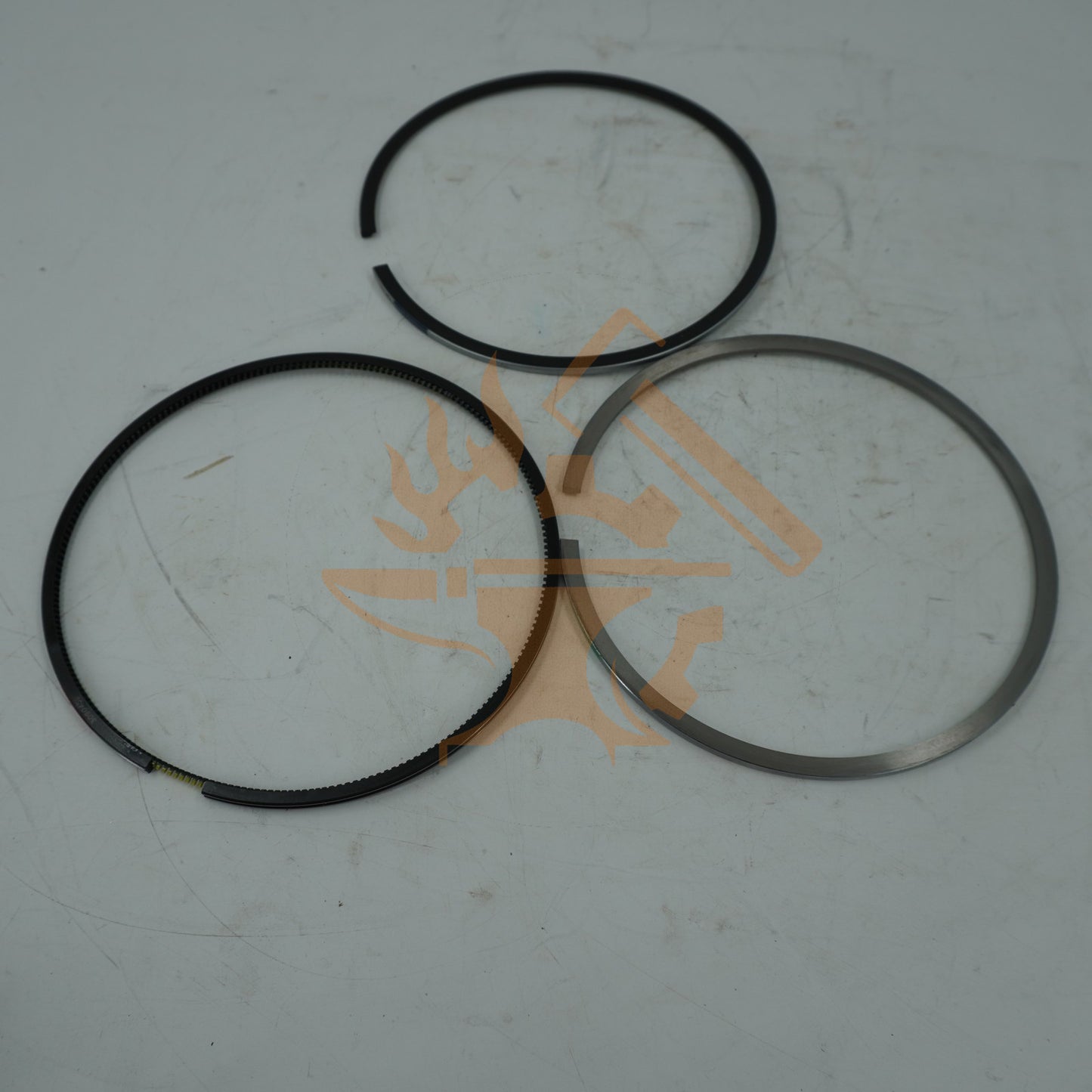 Piston Ring Set 4955976 for Cummins Engine K19 K38 K50 KTA19 KTA38 QSK38 QSK50