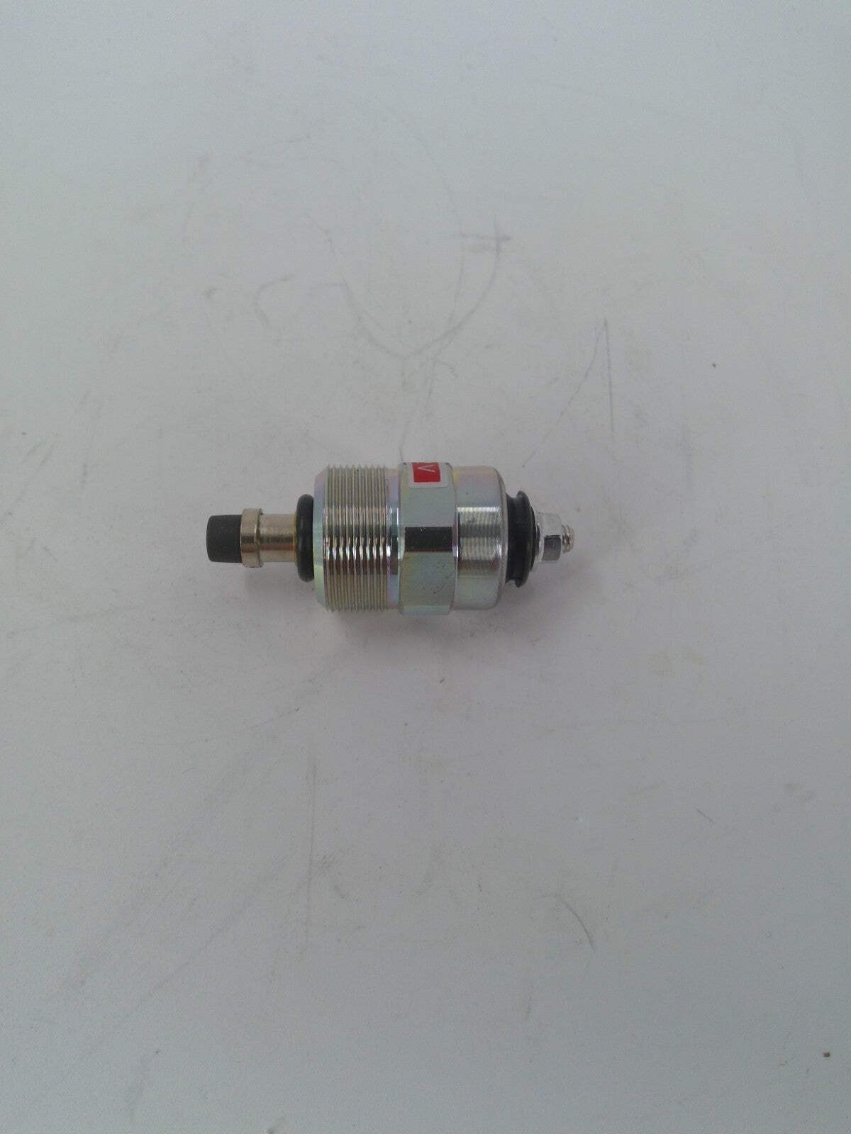 12V Shut-Off Solenoid Valve 3903575 for Cummins Engine B3.3 QSB3.3 4B3.9 6B5.9 I