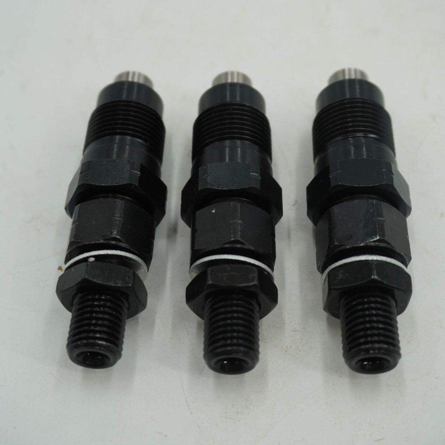 3pcs Fuel Injector 6672405 for Bobcat Excavator 425 428 E25 Kubota V1505 V1305