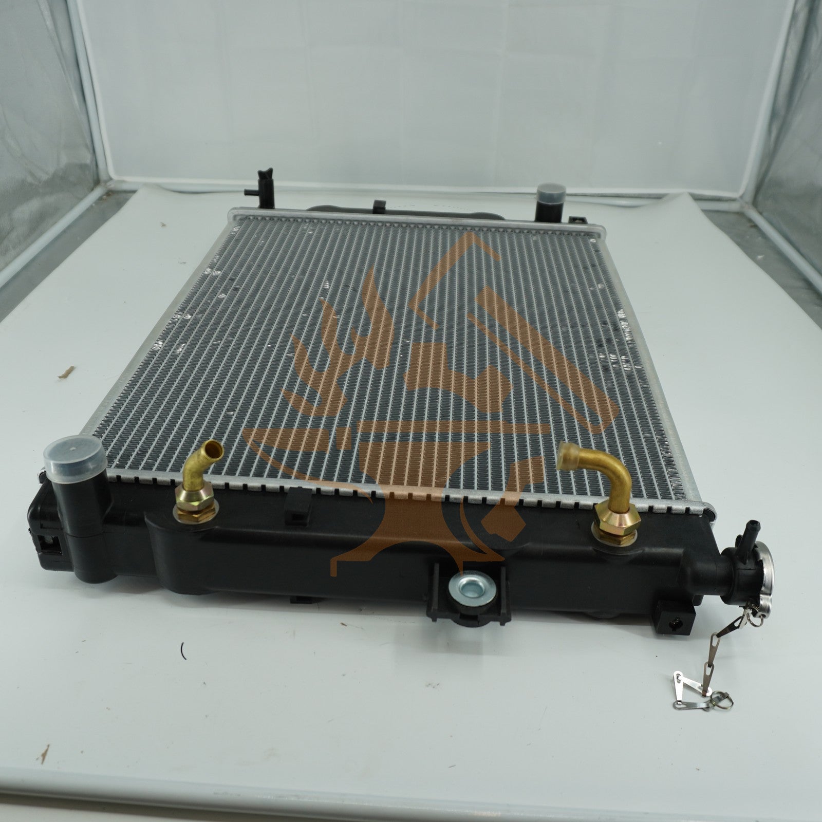 Water Tank Radiator 16410-U3330-71 for Toyota 13Z Forklift 7FDAU50 7FDKU40