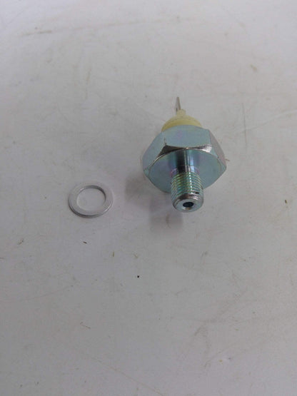 Oil Pressure Sensor 31A90-00601 31A9000601 for Mitsubishi L3E L2E Engine