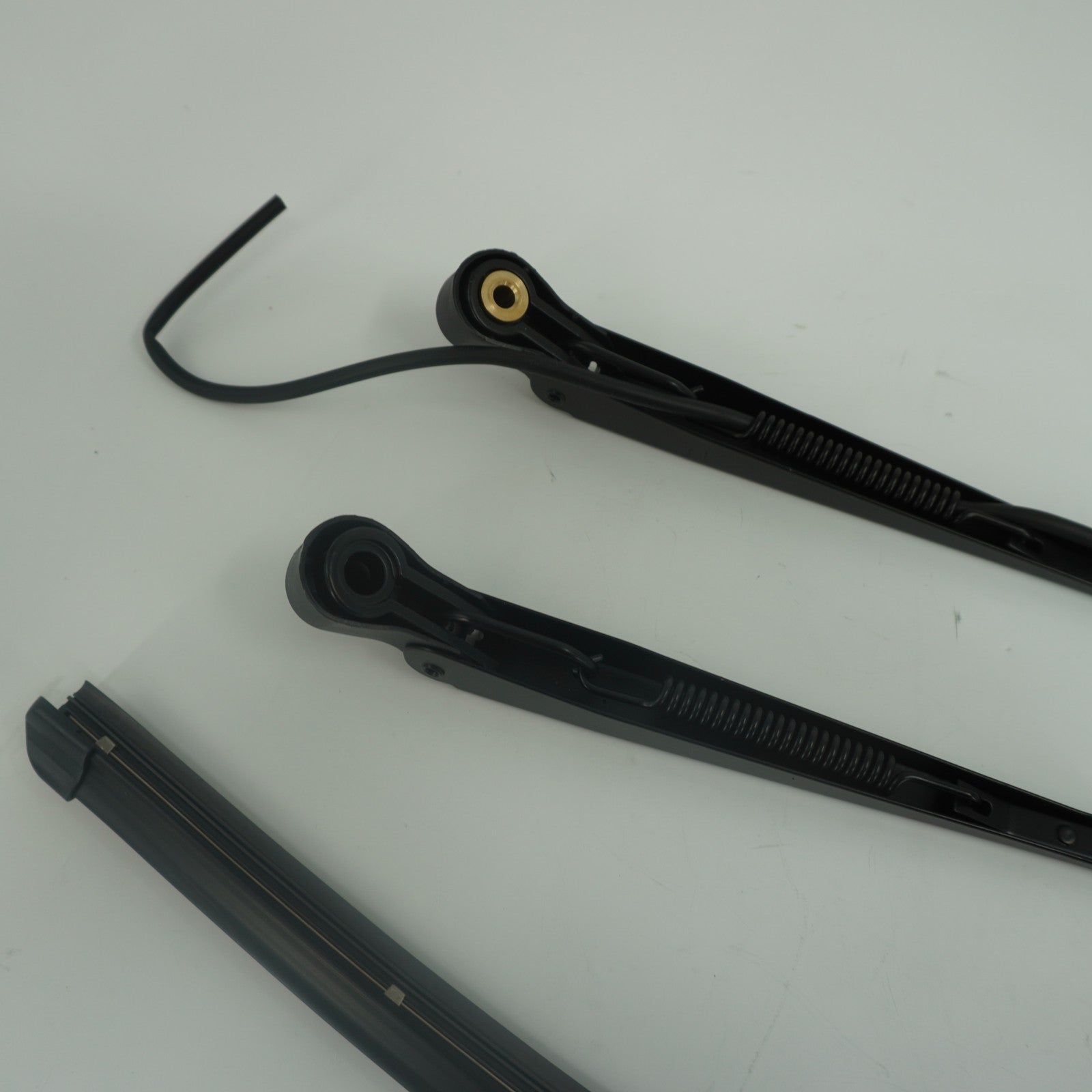 Wiper Arm Blade Kit 47778552 47405956 for New Holland C238 C232 L220 L213