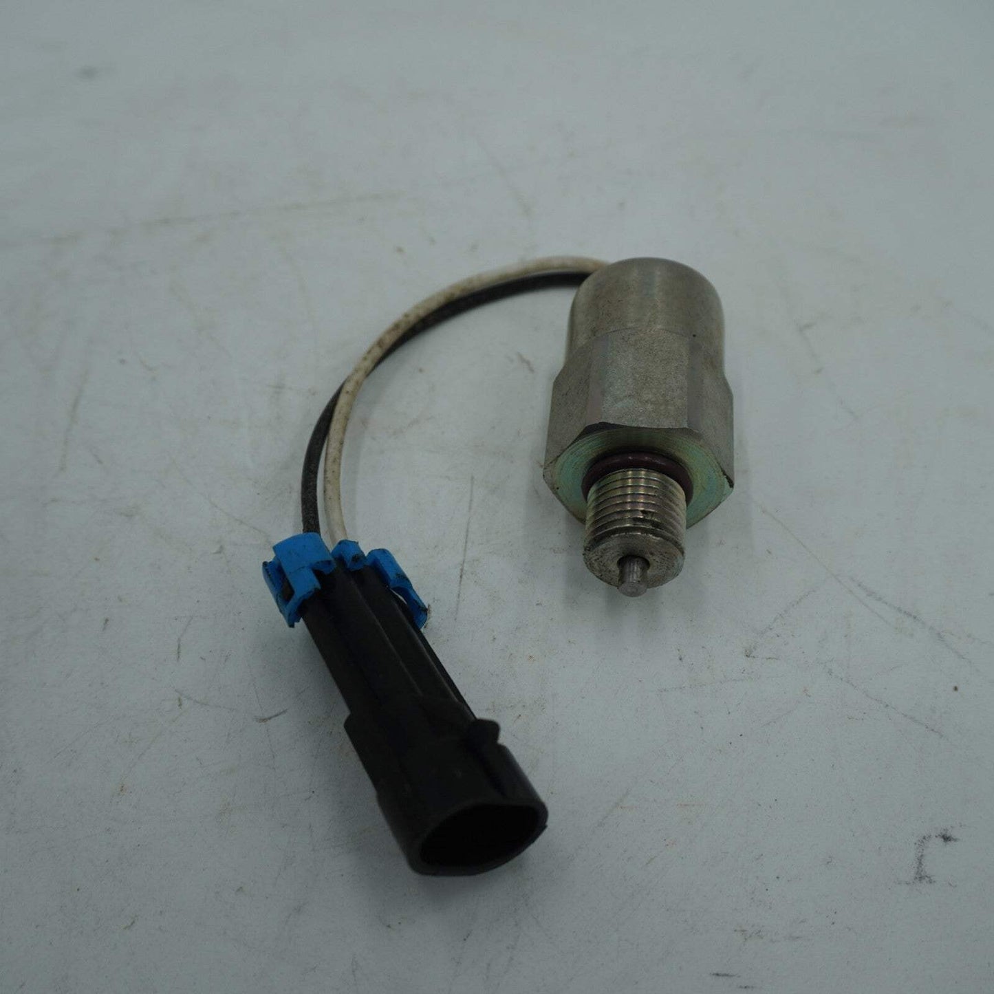 84151310 86575596 Solenoid Valve for New Holland L140 150 160 LS170 LX465 885