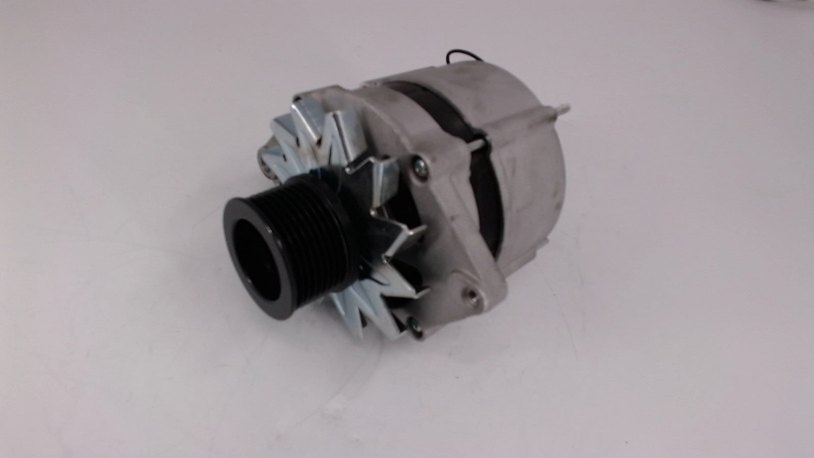 12V Alternator A187873 for New Holland Dozer D75 D85 D95 DC75 DC85 DC95 LV80 U80