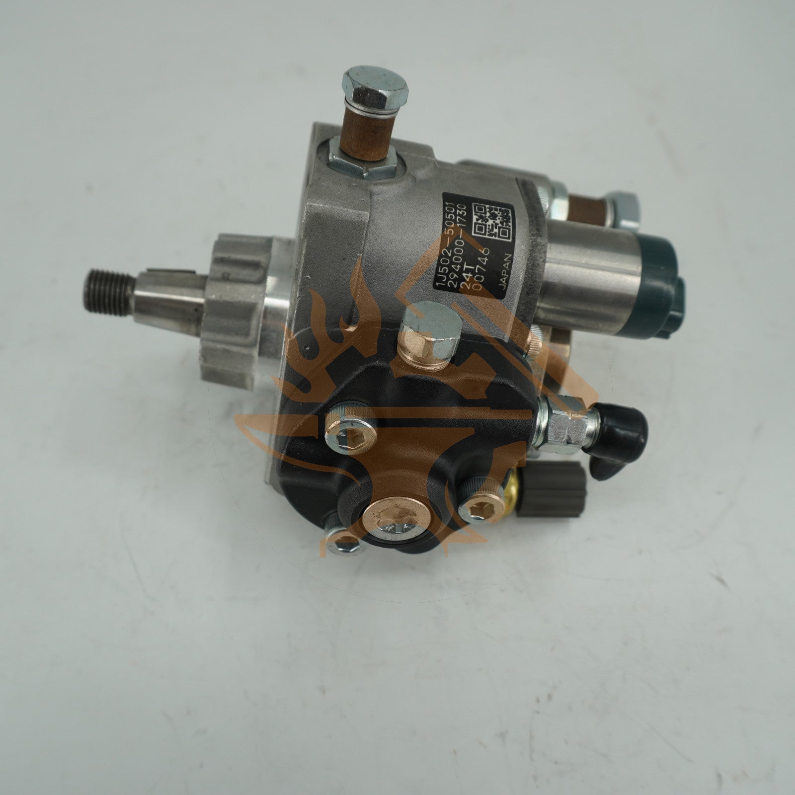 Fuel Injection Pump 1J502-50501 7024366 for Kubota Engine V3800 Bobcat Loader