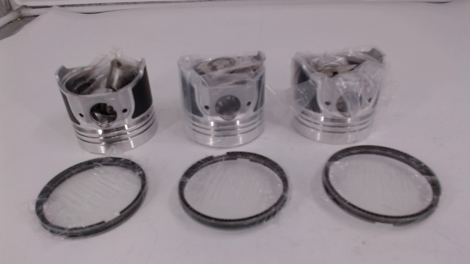 Piston & Piston Ring Set STD 76mm for Kubota D1005 Engine