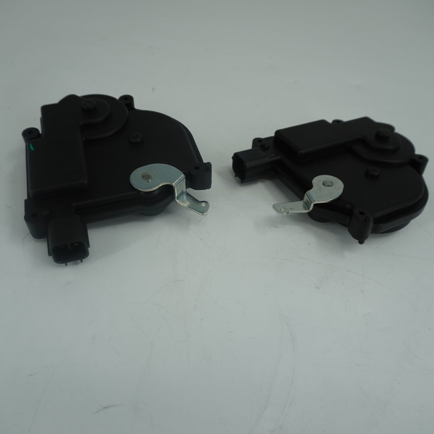 Rear LH & RH Power Sliding Door Lock Actuator 72663-SHJ-A21 2005-2010 Honda