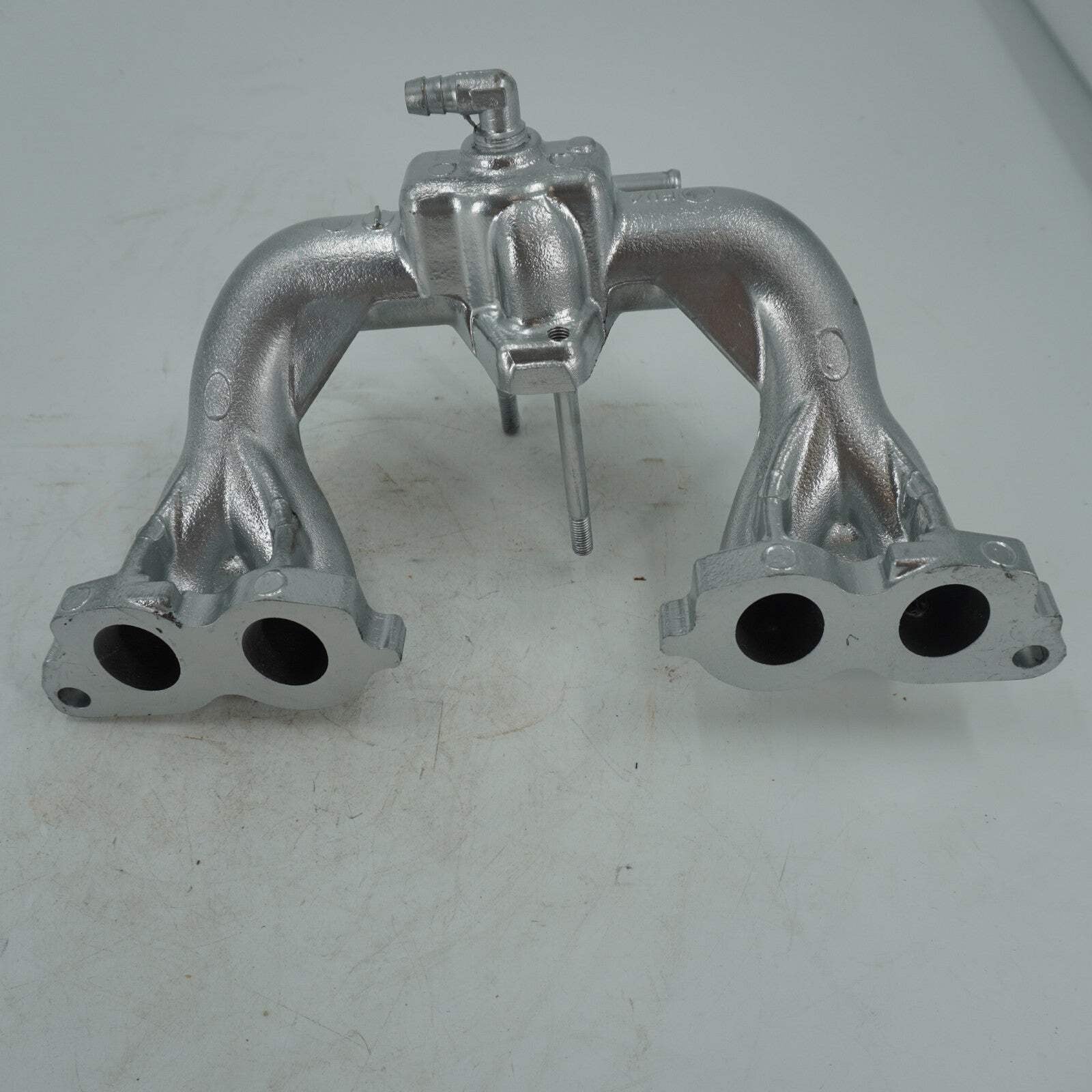 14003-FU400 Nissan Intake Manifold