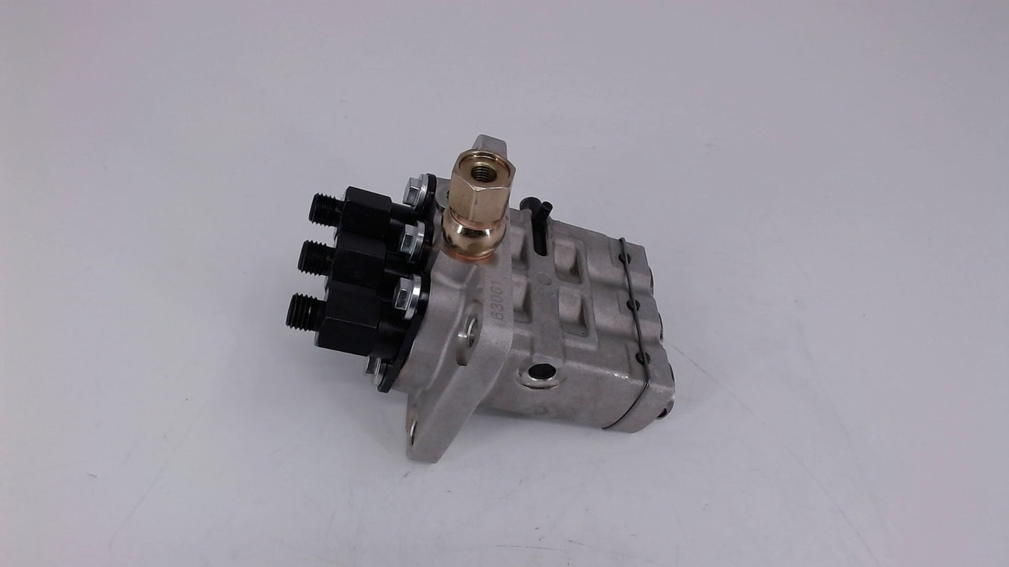 Fuel Injection Pump 131017811 104135-3061 for Shibaura N843 CASE DX31 DX34 DX35