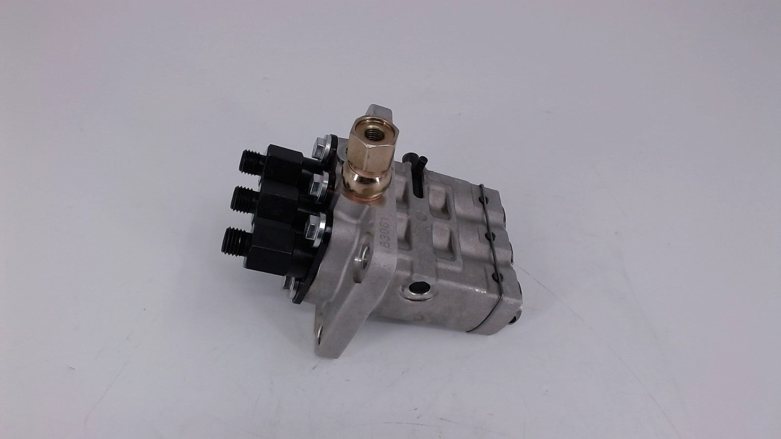 Fuel Injection Pump 131017811 104135-3061 for Shibaura N843 CASE DX31 DX34 DX35