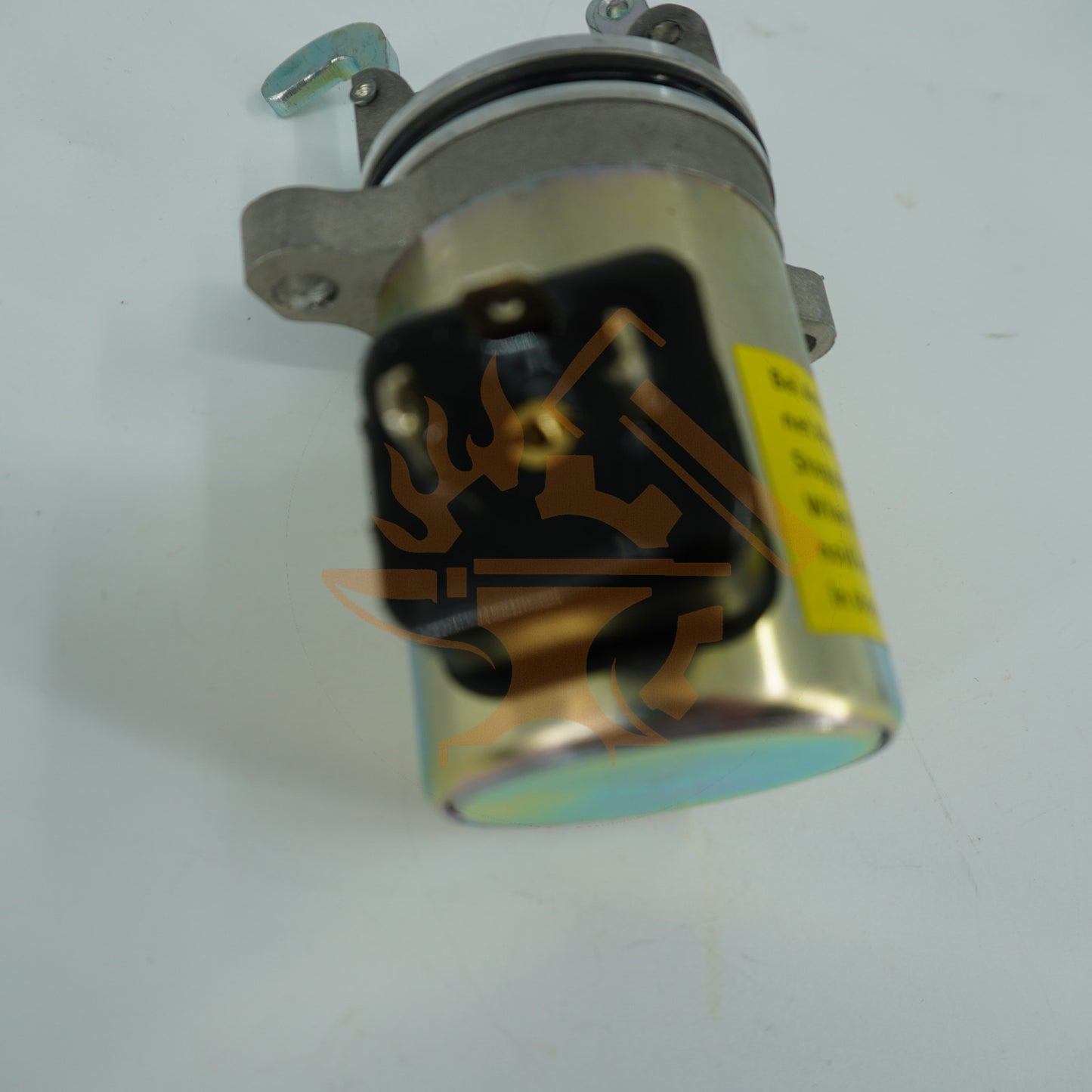 12V Fuel Shutoff Solenoid Valve 04170534R for Deutz F2L1011 F3L1011 CASE 360