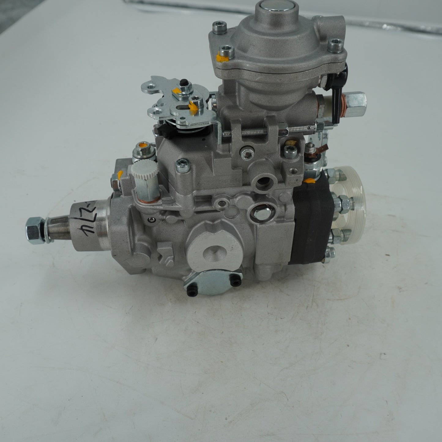 Fuel Injection Pump 2852272 504054020 compatible Case Engine PX110