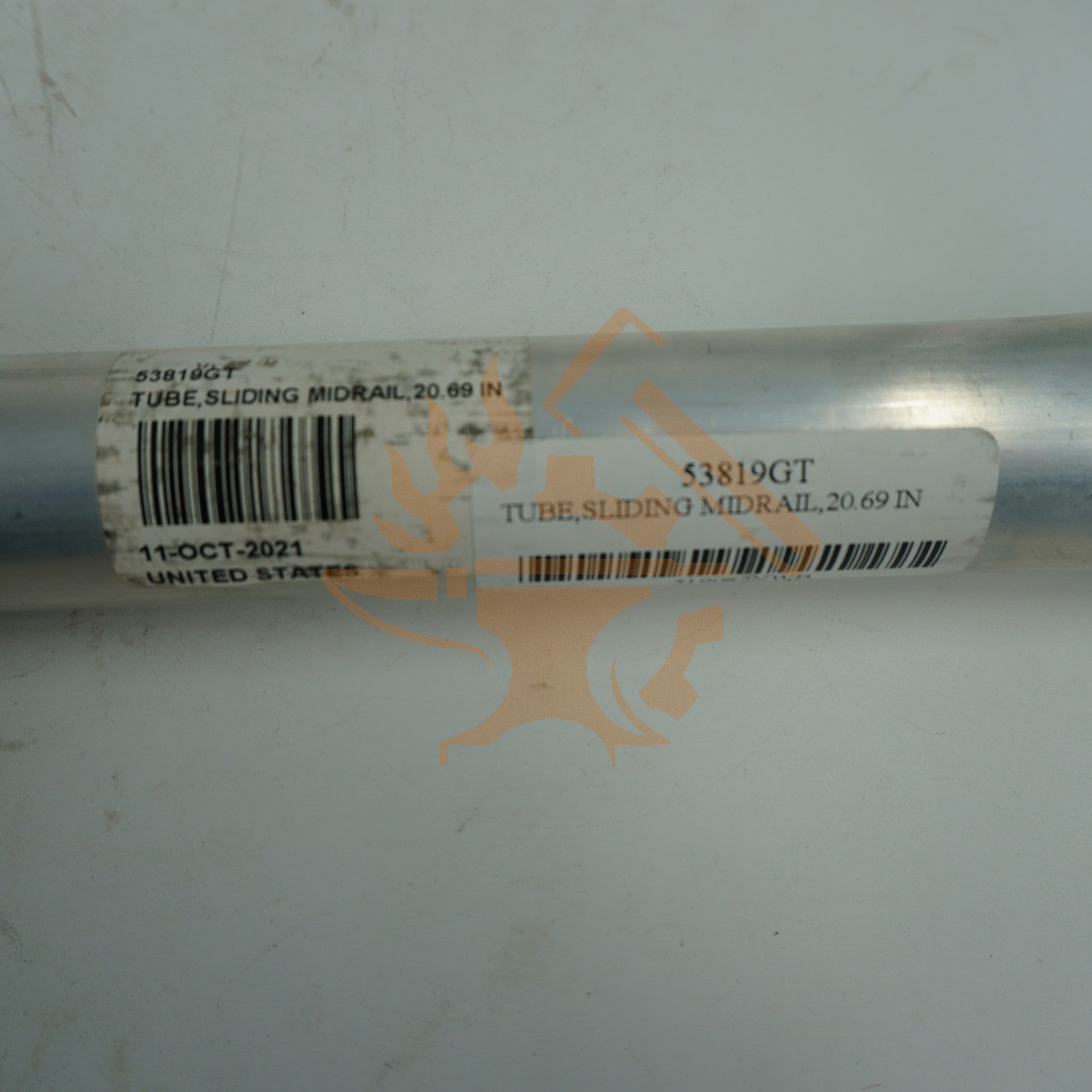 TUBE,SLIDING MIDRAIL,20.69 IN GENIE ORG 53819GT