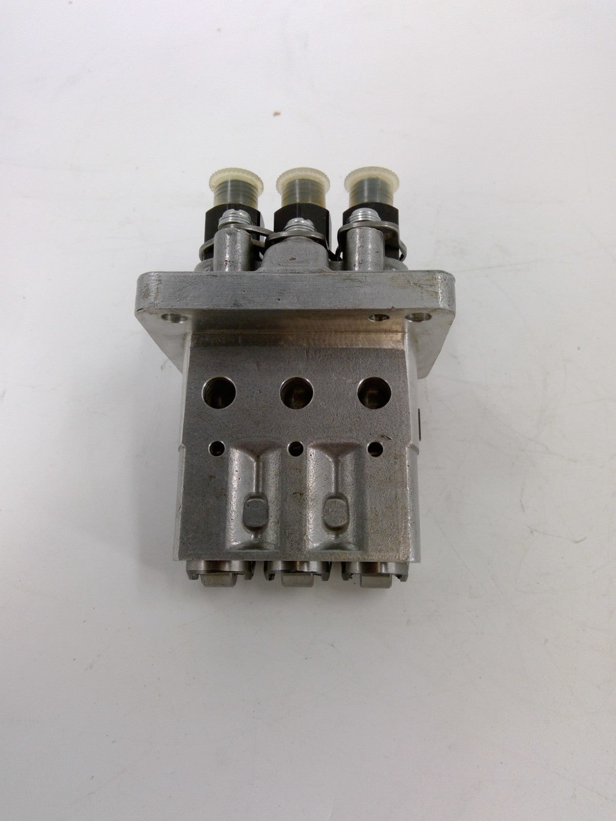 Fuel Injection Pump 094500-8630 094500-3730 for Perkins 403C-11 403D-11 S3L