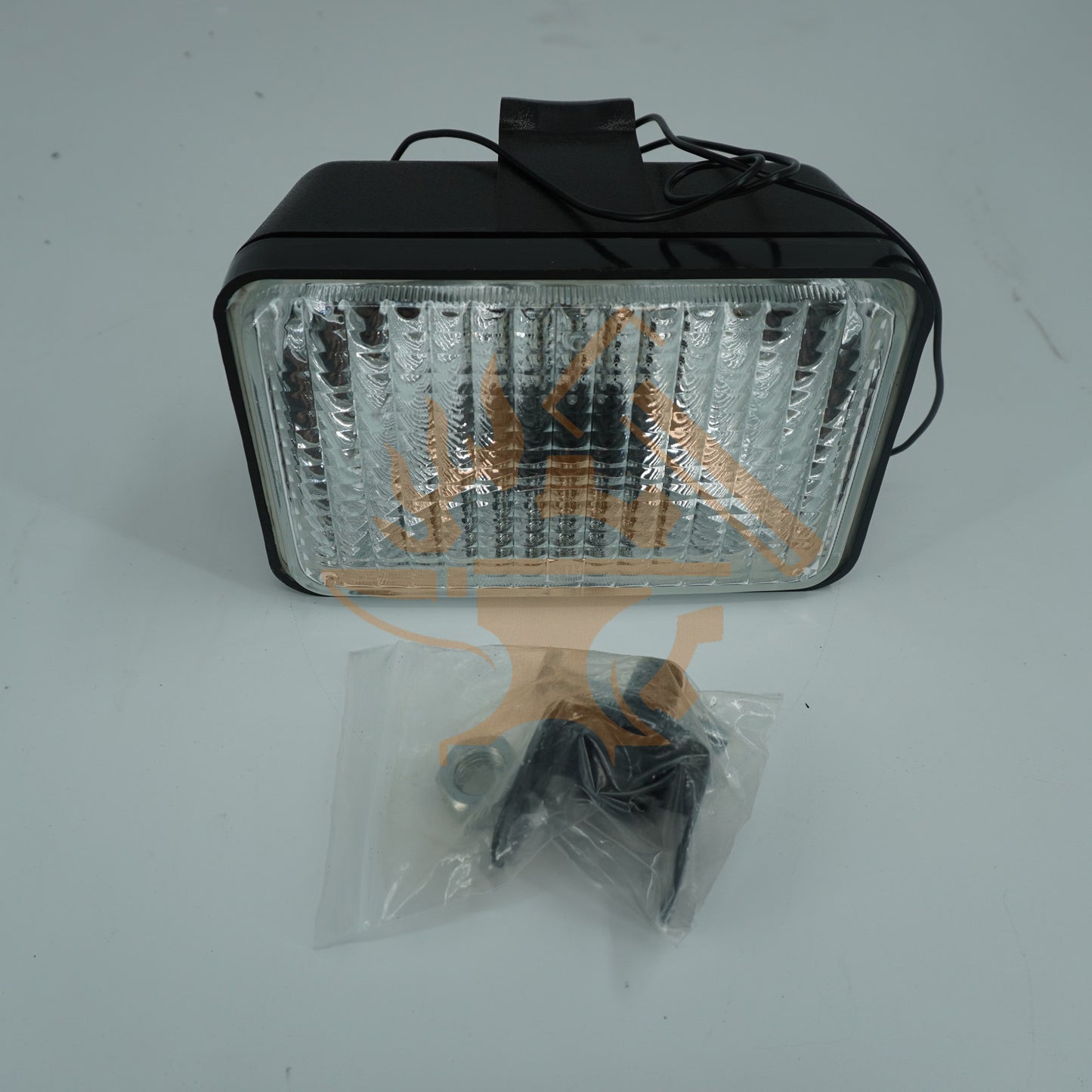 Lamp D132681 D132682 for CASE Loader 580K 570LXT 580L 580SL 590 580SK 590SL 590L