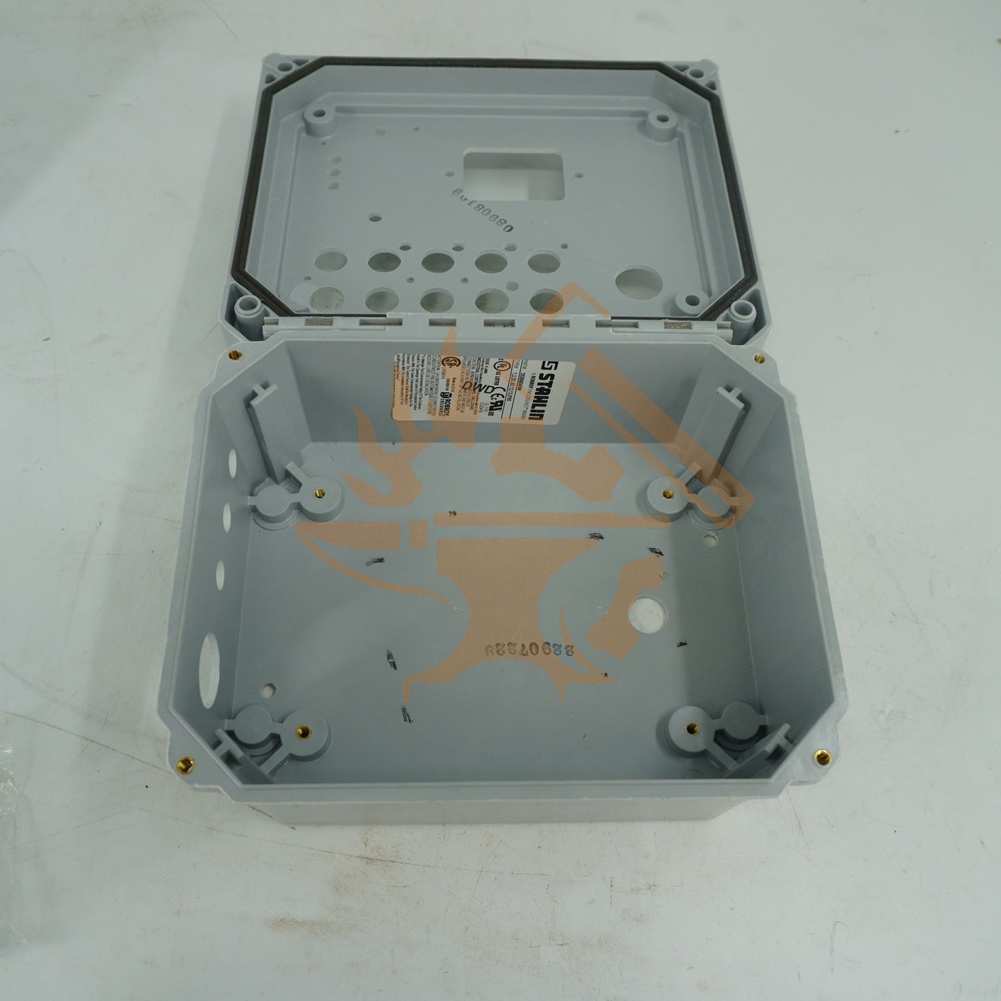 ENCLOSURE BOX GENIE OEM ORG 72324GT