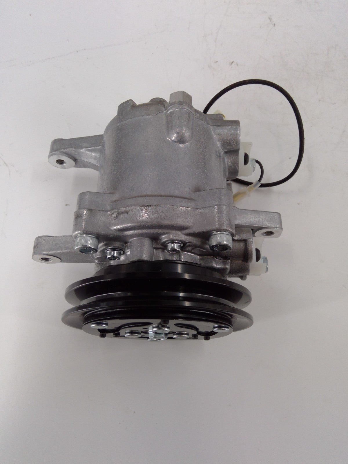 A/C Compressor RD451-93900, 3C581-50060 For Kubota SVL75C SVL95 U55 SSV65C