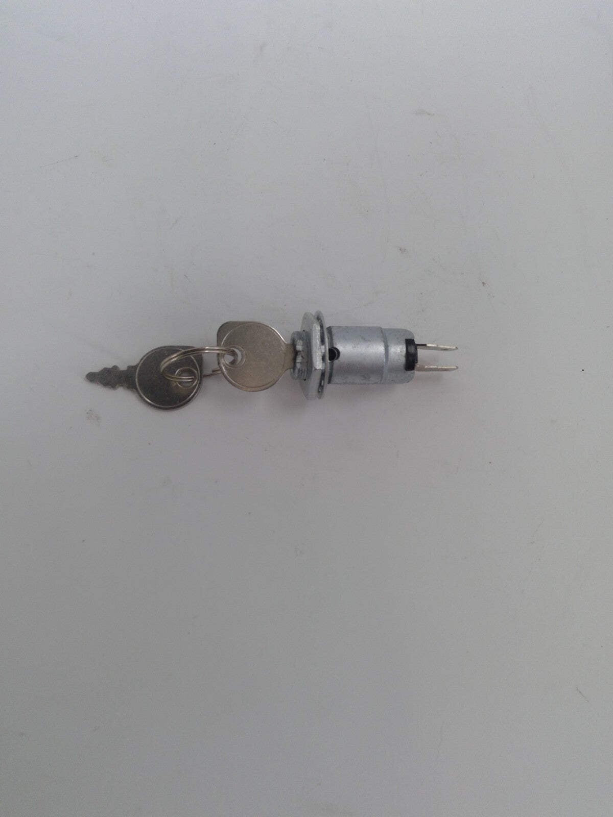 IGNITION SWITCH w/ KEY for AM100072, Lawn-Boy 1-403121, 1403121 700171, 740015