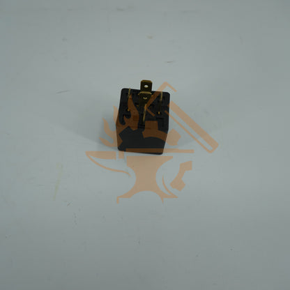 12V 30A Relay 82856475 86529089 for CASE IH LBX322S LBX432R LBX432S RB454 RB464