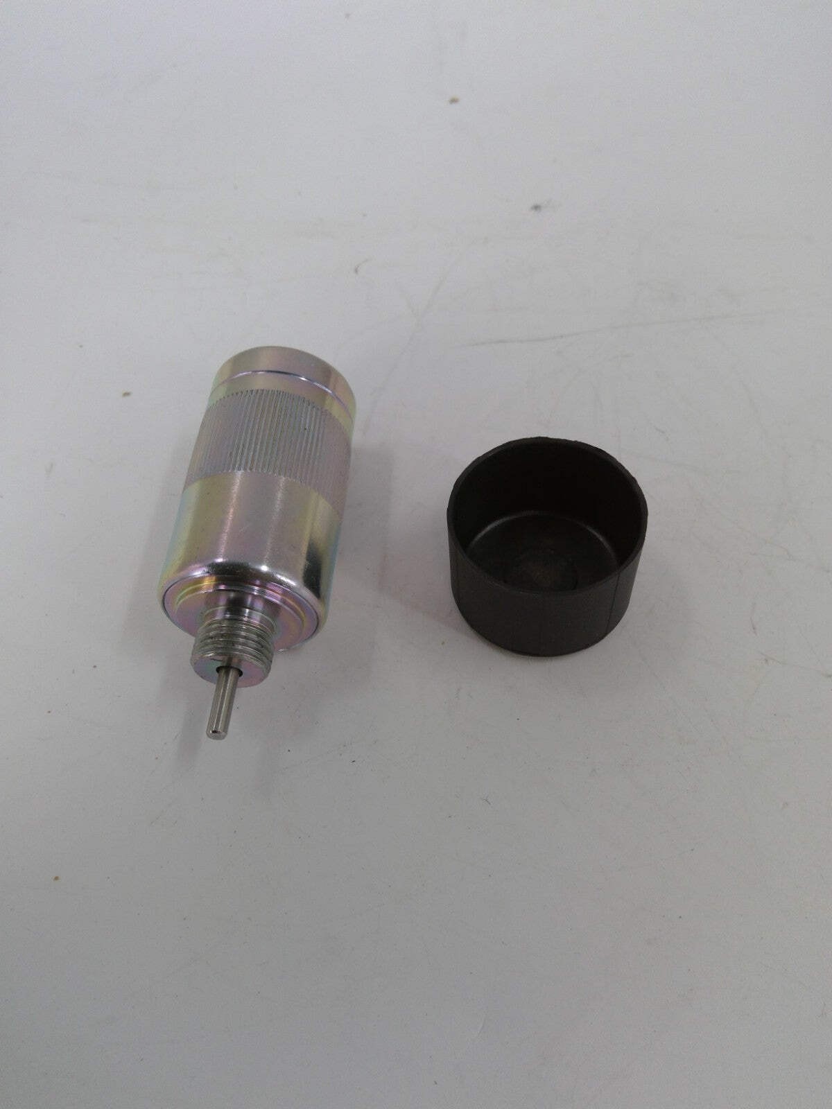 Fuel Solenoid SBA 185206083 185206085 Fits Ford New Holland TC18 LS125 L565 12V.