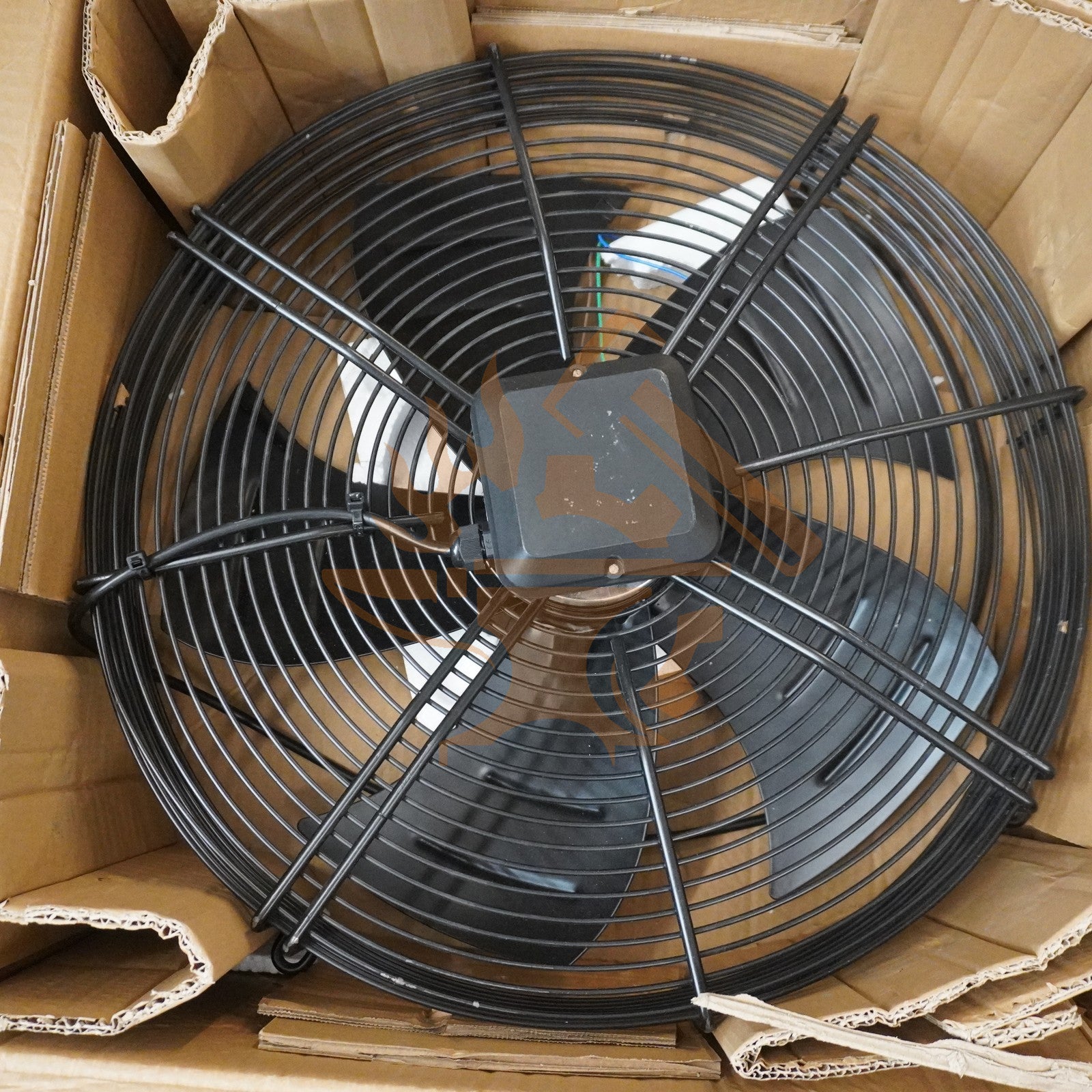 AXIAL FAN