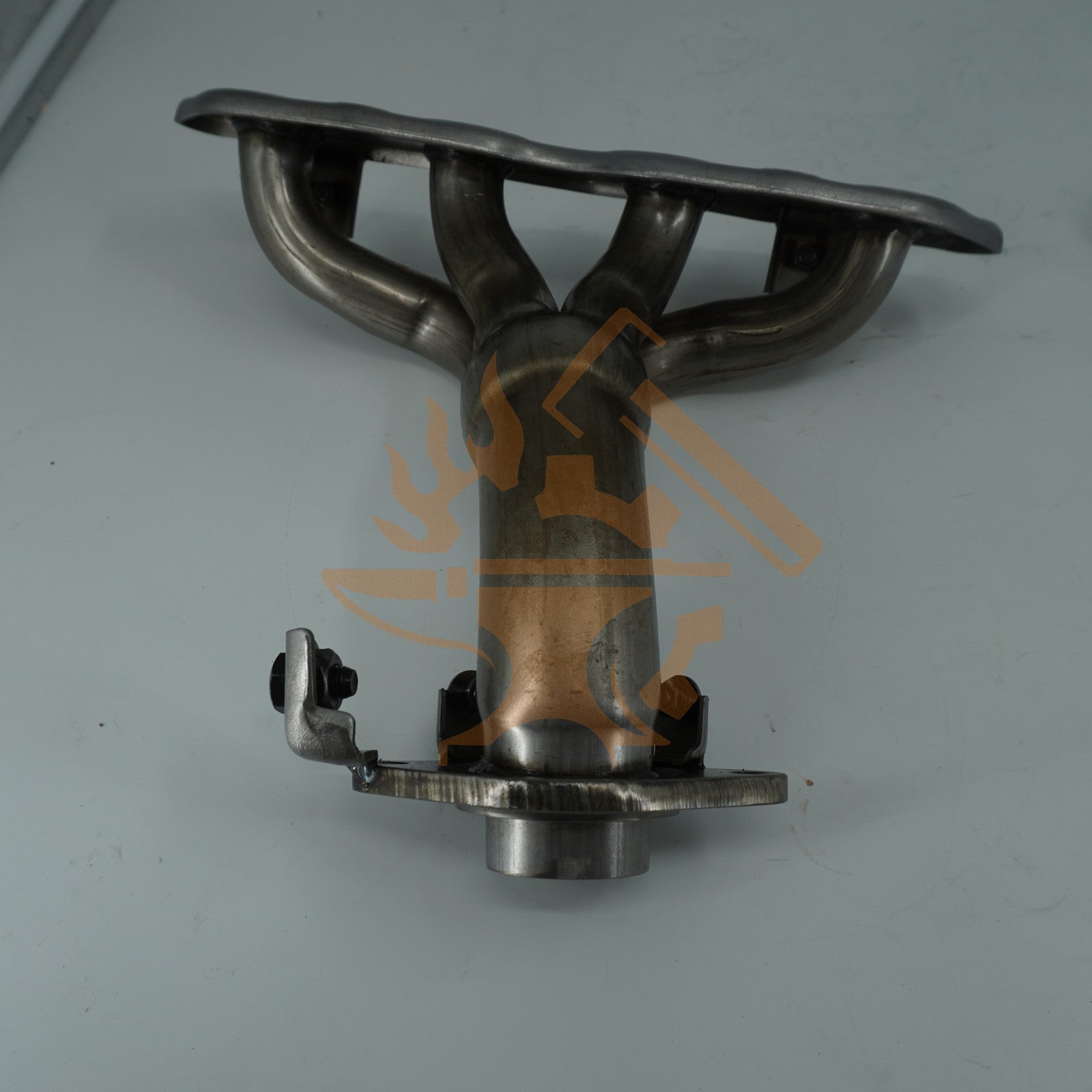 Exhaust Manifold 674-803 17141-21060 for Toyota Echo Scion xA xB 2000-2006