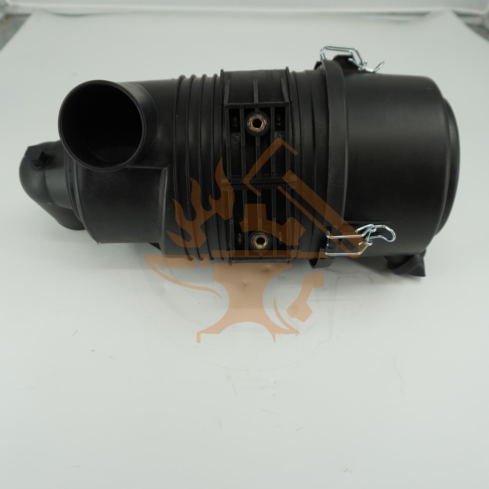 AIR CLEANER INCLUDING AIR FILTER