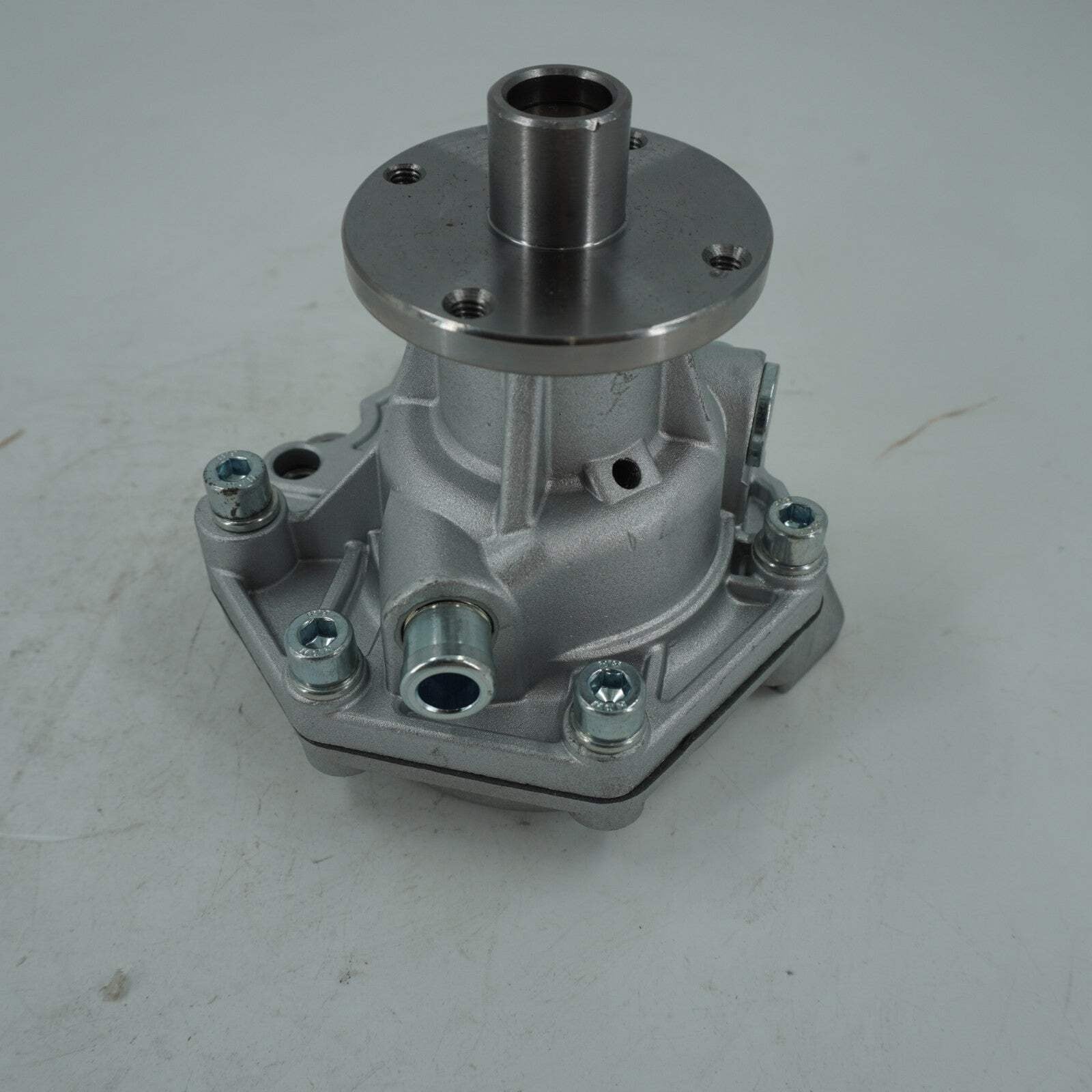 Water Pump 6584445 for Lombadini LDW1503 LDW1603-LDW2004 LDW2004/T-LDW2204