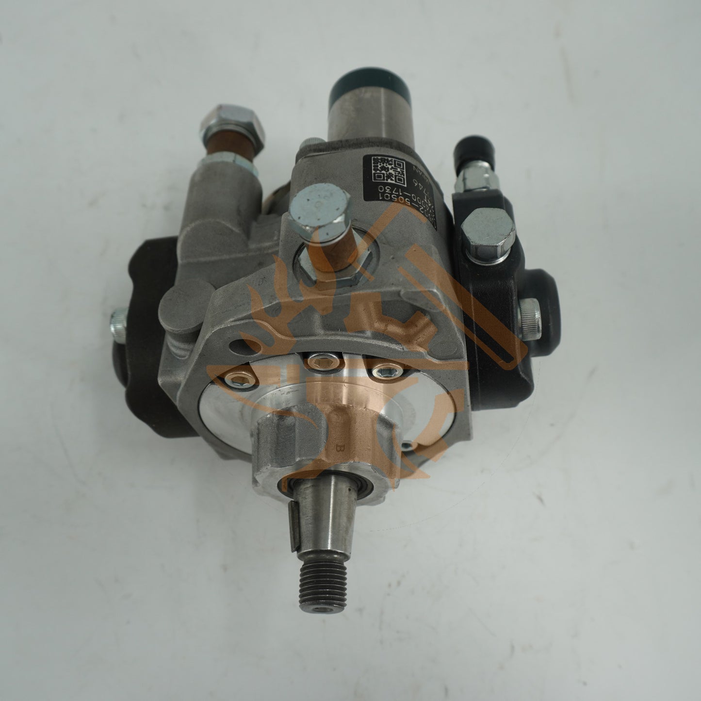Fuel Injection Pump 1J502-50501 7024366 for Kubota Engine V3800 Bobcat Loader