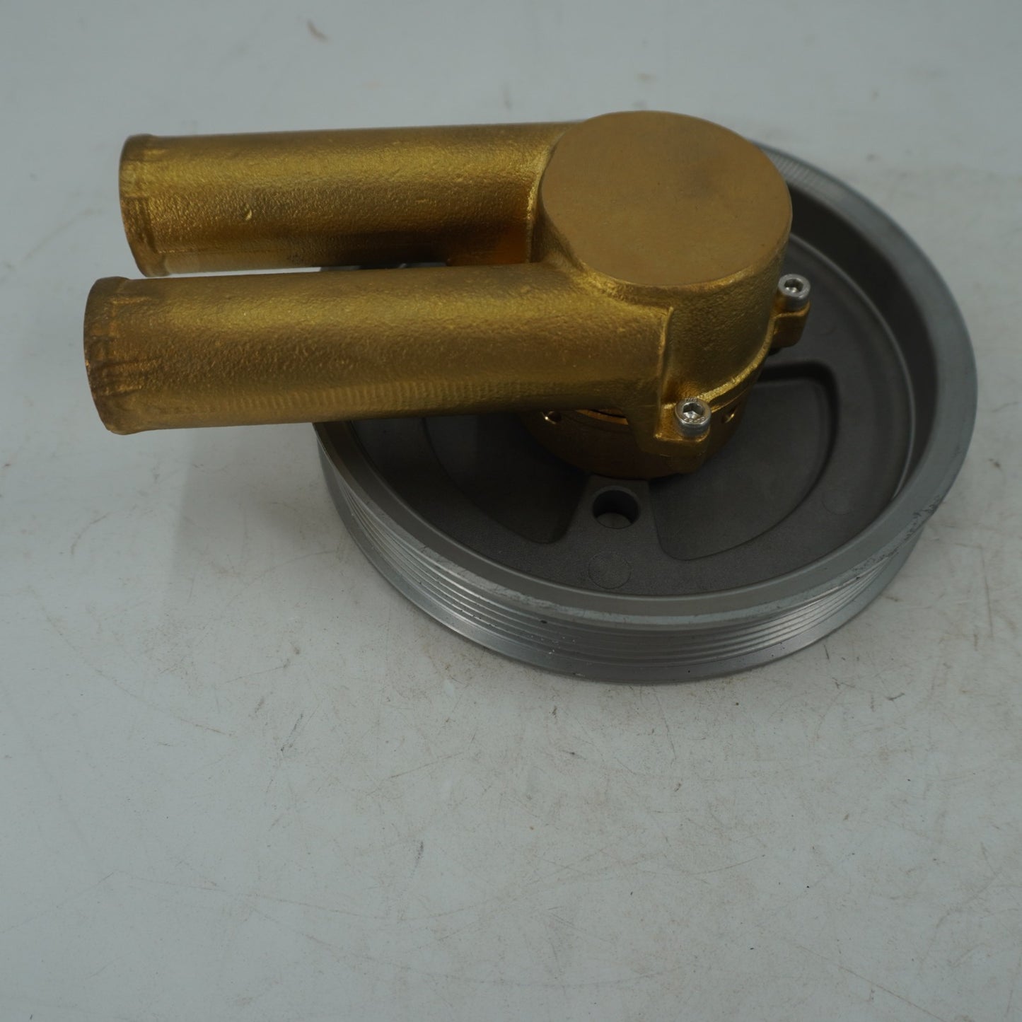 Volvo Penta Raw Water Pump 21214599 3812693 3862482 3857202 4.3 5.0 5.7  V8