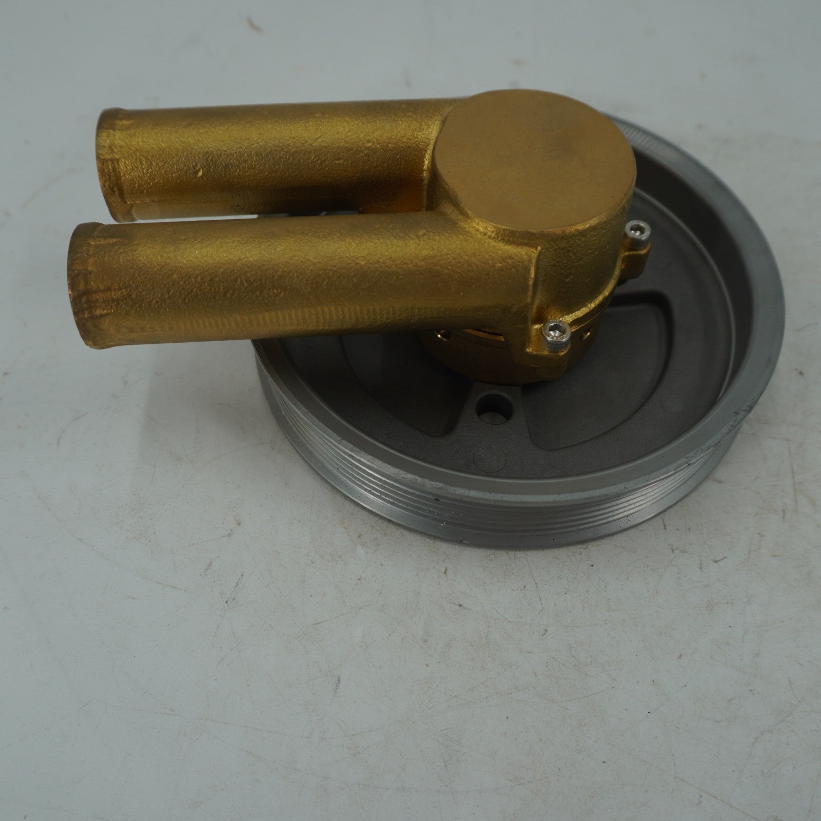 Volvo Penta Raw Water Pump 21214599 3812693 3862482 3857202 4.3 5.0 5.7  V8