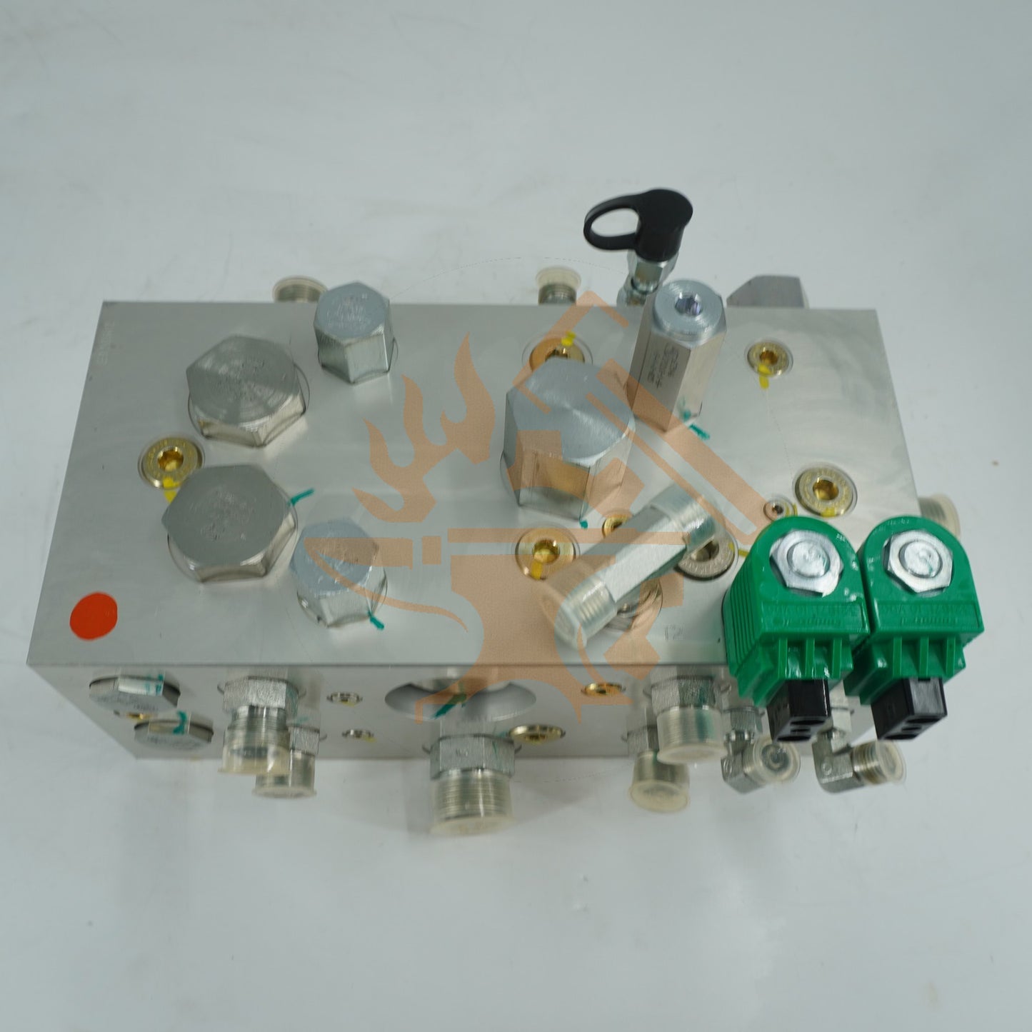 MANIFOLD 4WD TRACT W/FITTINGS GENIE OEM ORG 54699GT