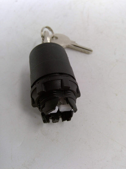 3 Position Key Switch 66811GT For Genie GS-2046 GS-2646 GS-2668 GS-3246 S-105
