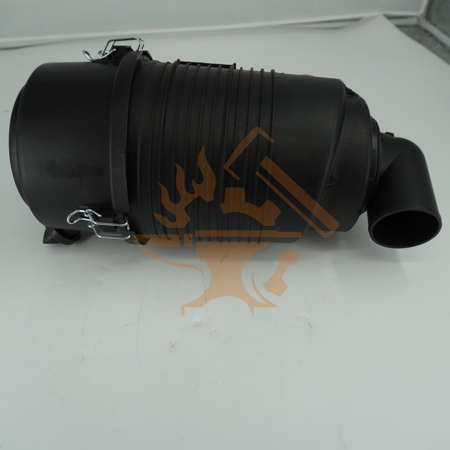 AIR CLEANER INCLUDING AIR FILTER