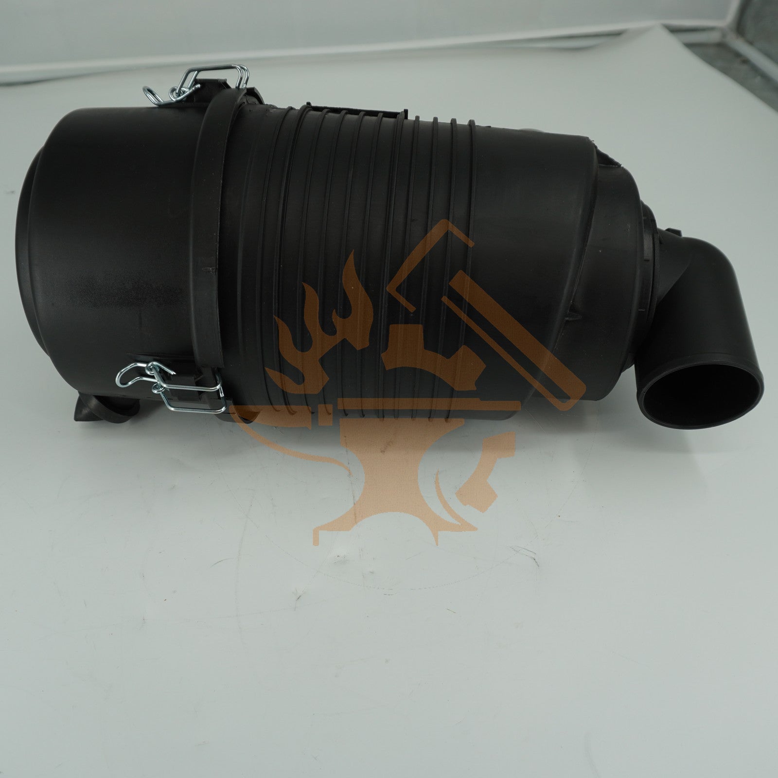 AIR CLEANER INCLUDING AIR FILTER