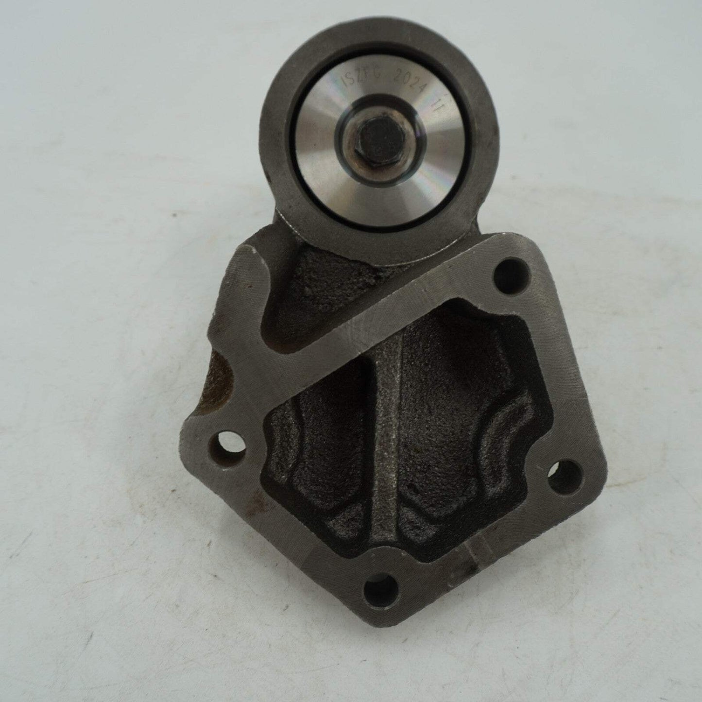 Fan Drive Bracket 3908802 3911202 3910597 for Cummins 6CT8.3 6BT QSB6.7 4BT