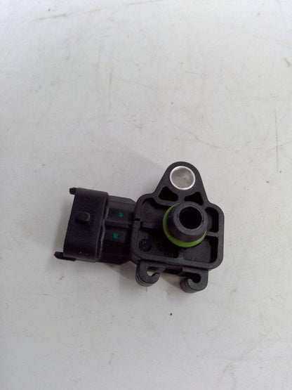 Intake Pressure Sensor 7030441 for Bobcat T650 T870 T590 T450 S740 S510 S595 E45