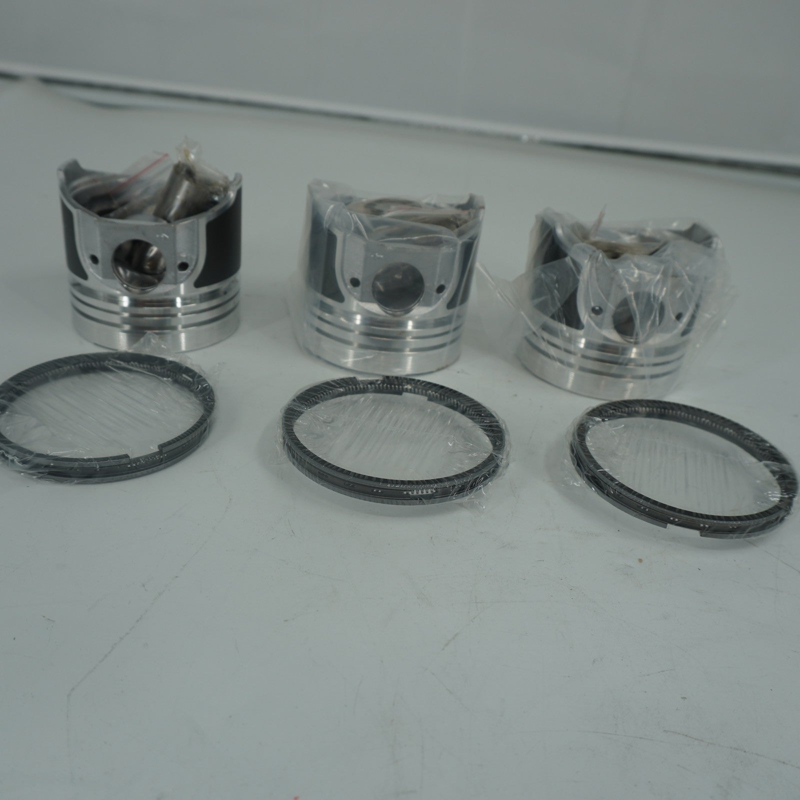 Piston & Piston Ring Set STD 76mm for Kubota D1005 Engine