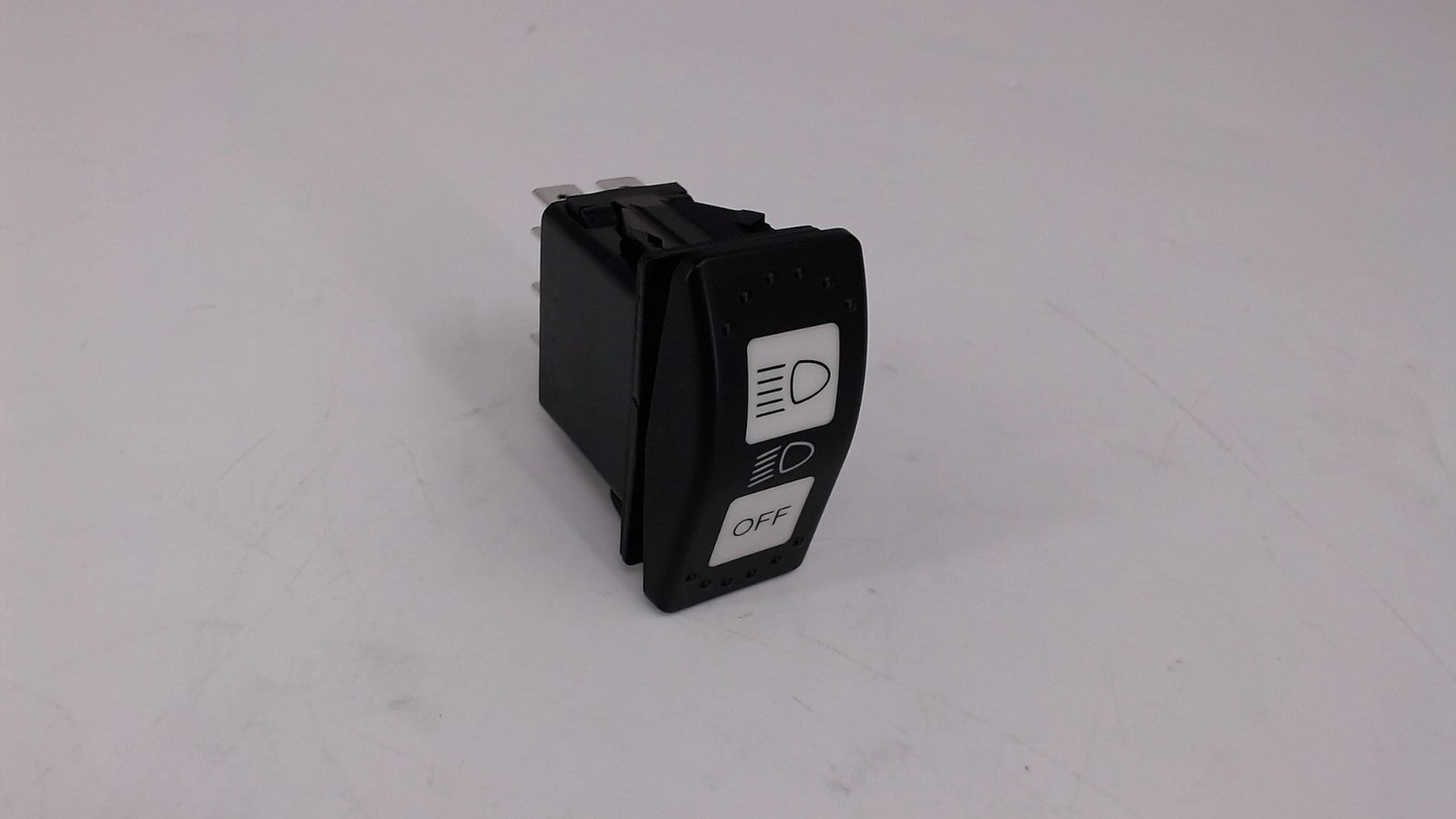 8 Pin 20A 12V Headlight Switch 710004492 for Can-Am UTV Maverick X3 Defender MAX