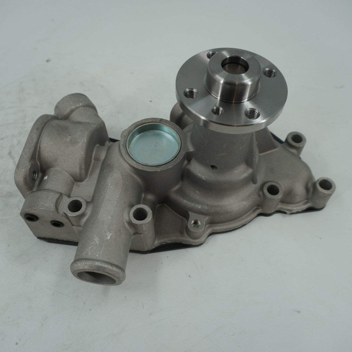 Water Pump 8981262311 8981262312 for Isuzu Engines 3LD1 3LD2 4LB1 4LC1 4LE1 4LE2