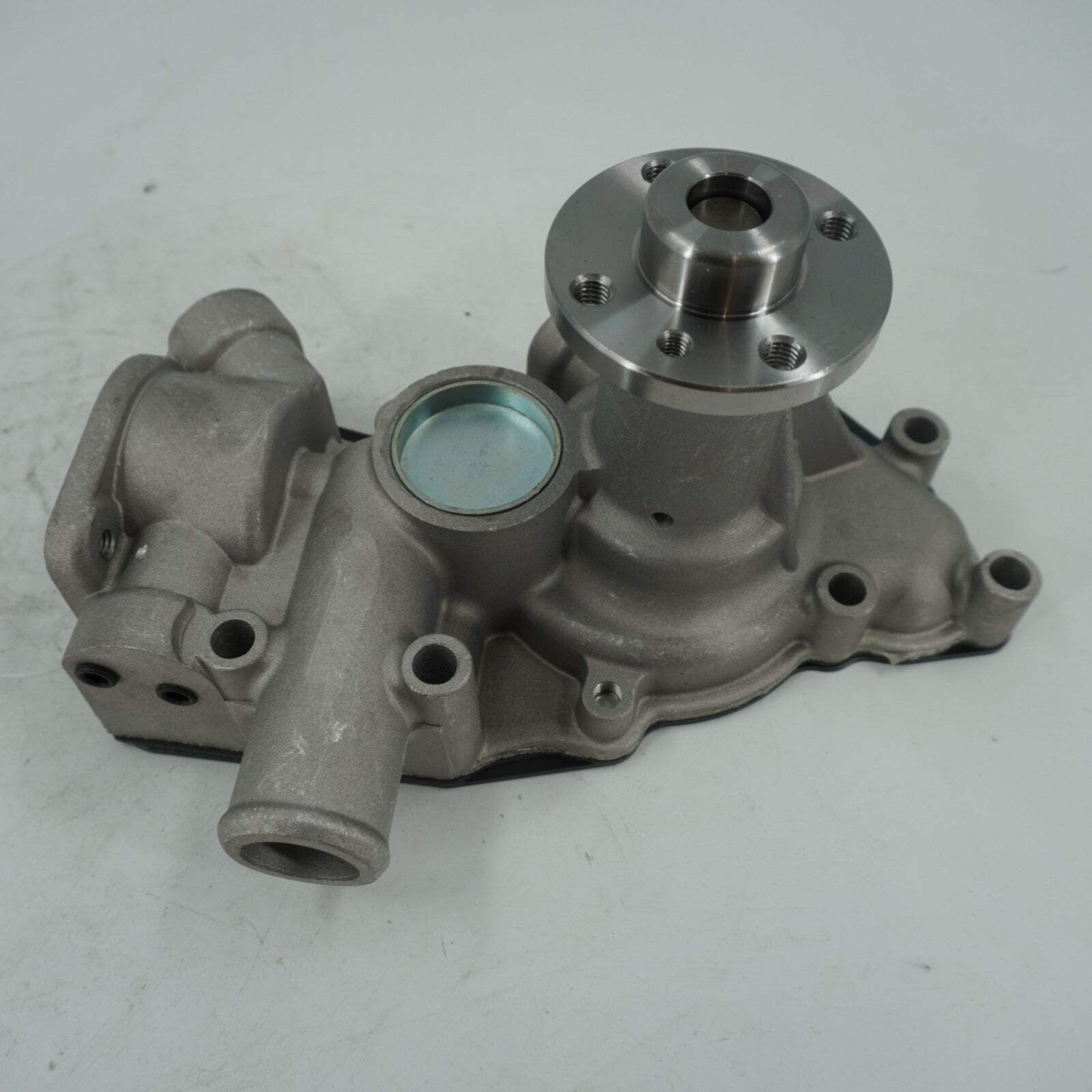Water Pump 8981262311 8981262312 for Isuzu Engines 3LD1 3LD2 4LB1 4LC1 4LE1 4LE2