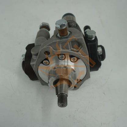 Fuel Injection Pump 1J502-50501 7024366 for Kubota Engine V3800 Bobcat Loader