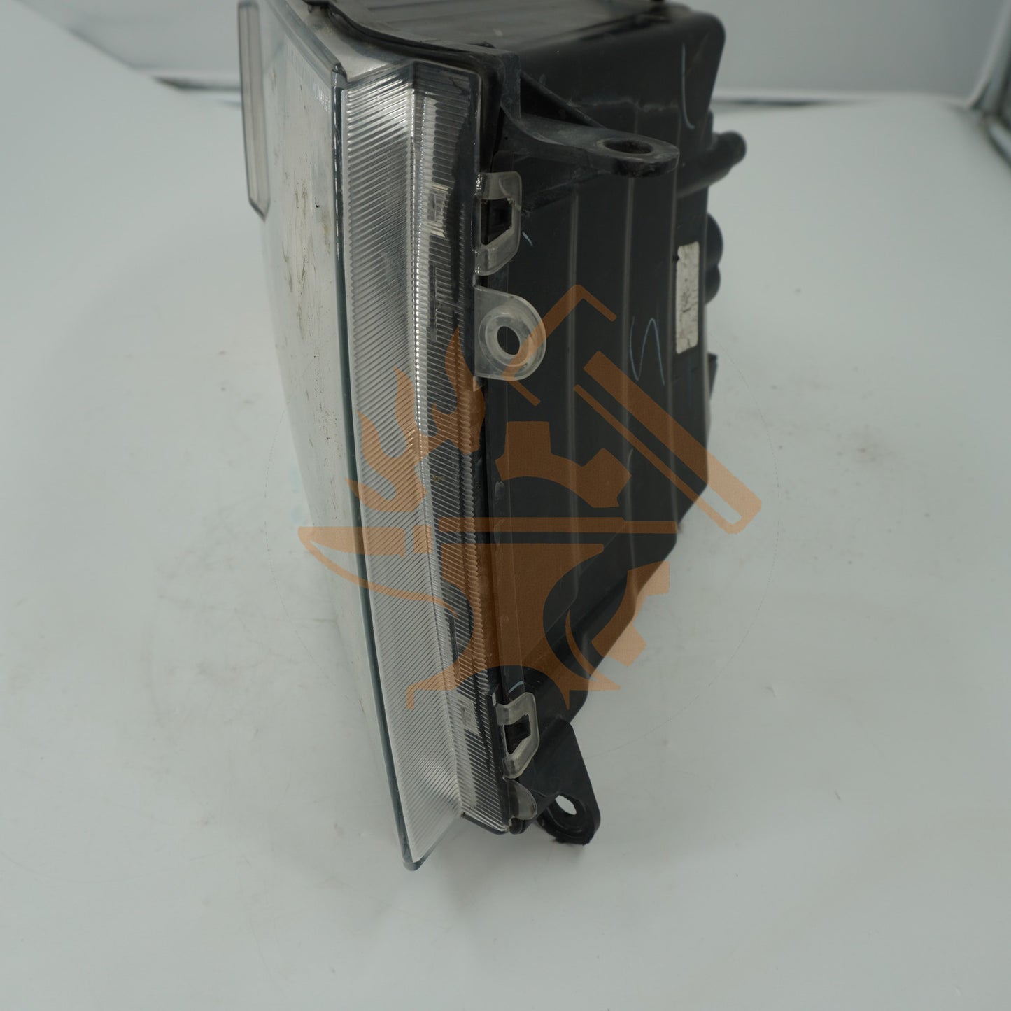 2012 DODGE RAM HEADLIGHT