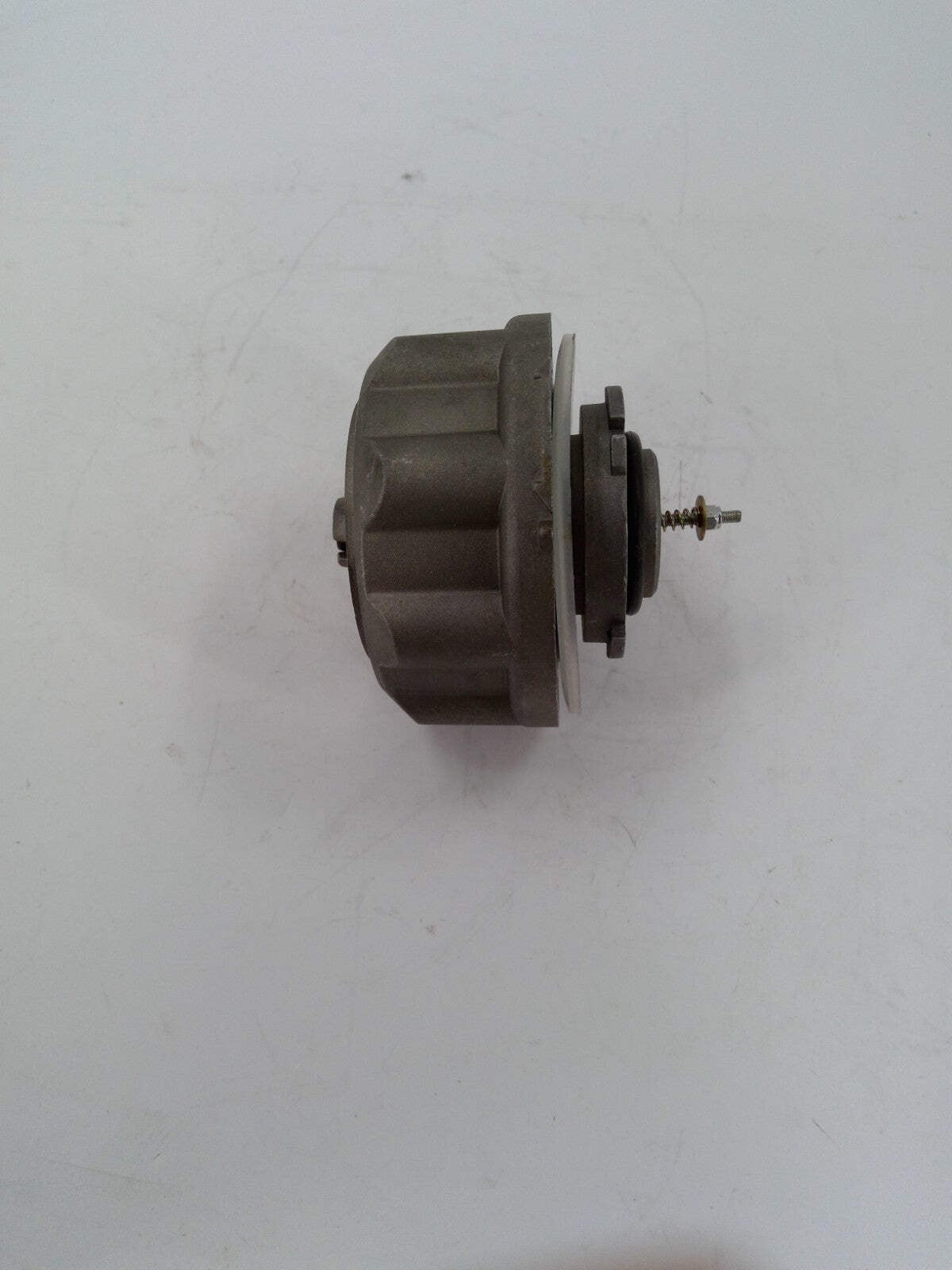 31E1-10350 CAP SEAT HYDRAULIC OIL TANK BREATHER FITS HYUNDAI R220-5 R210-5