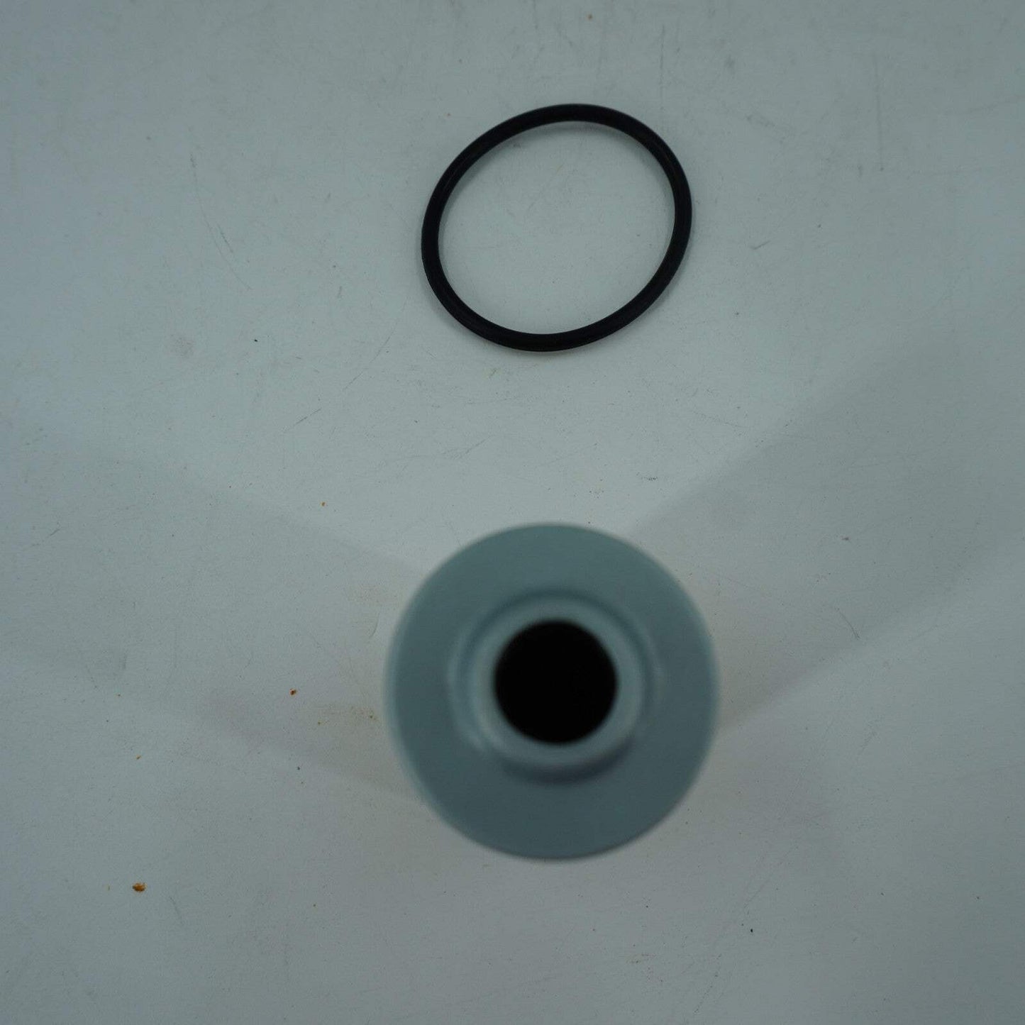 Fuel Filter 8118-4005-00 for Hinomoto E1802 E1804 E2002 E2004 E2302 E2304
