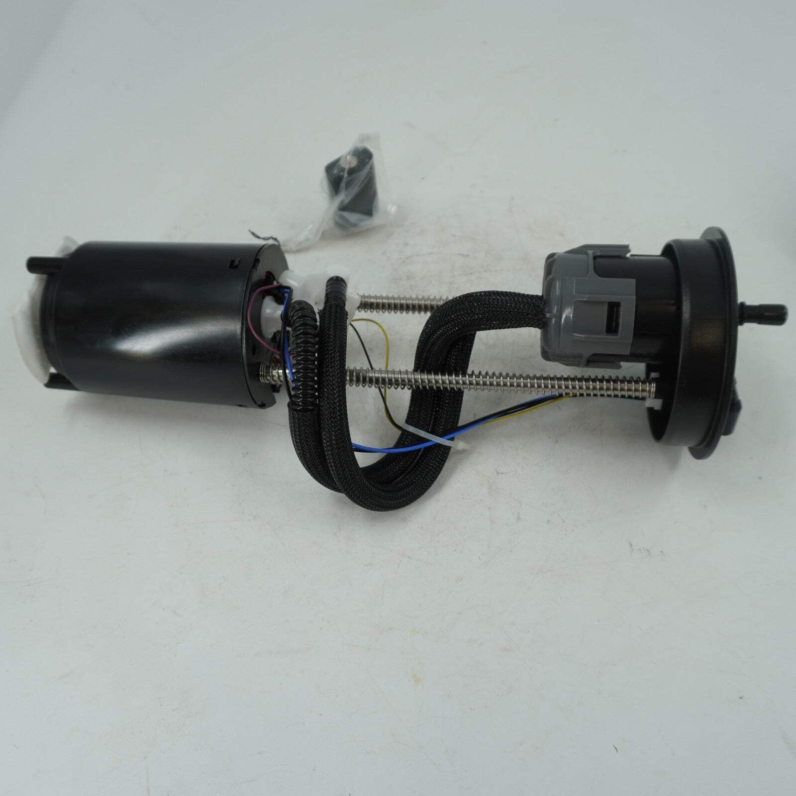 Fuel Pump Assembly 275500850 for Sea Doo Can-Am UTV Maverick Trail