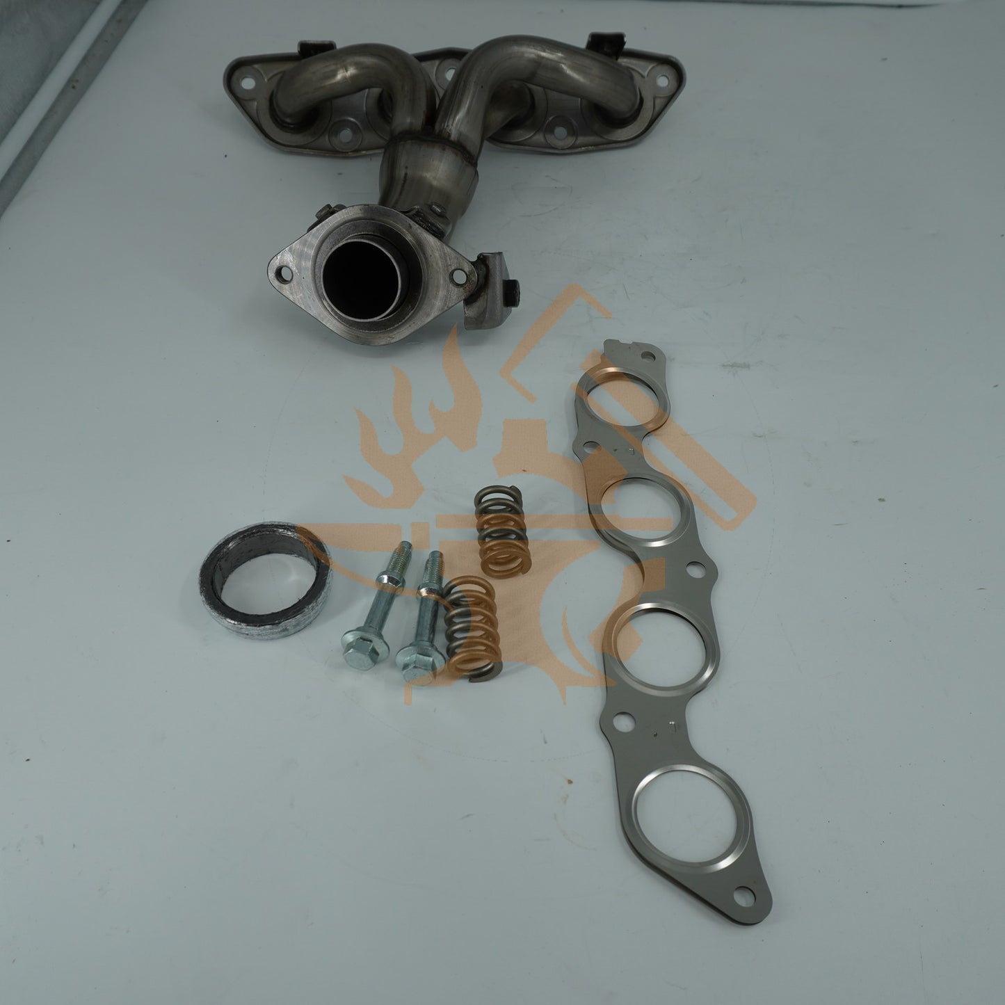 Exhaust Manifold 674-803 17141-21060 for Toyota Echo Scion xA xB 2000-2006